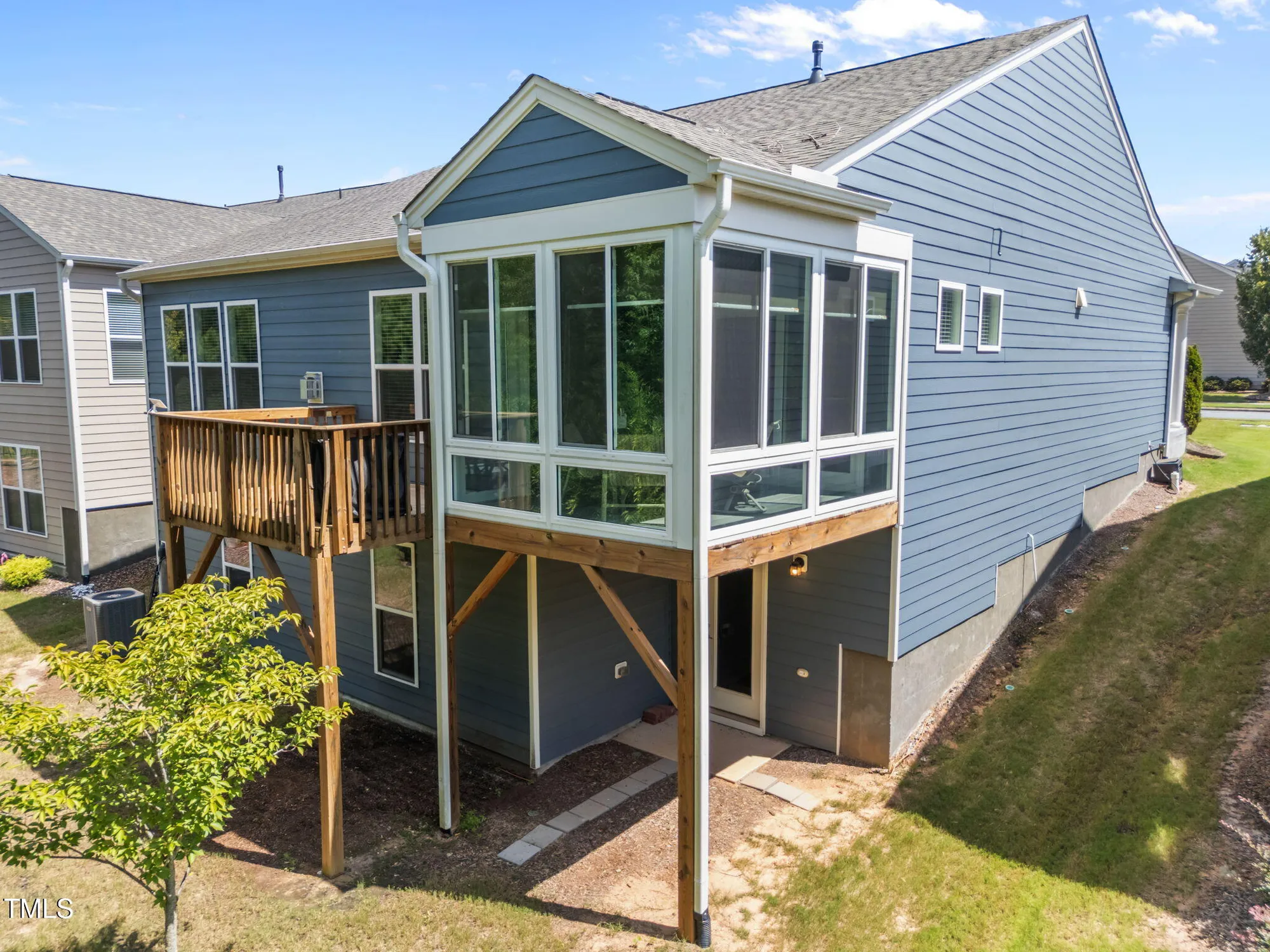 Property Slideshow image 28 of 54 | 2212 bloomsbury manor dr, Durham, NC, 27703