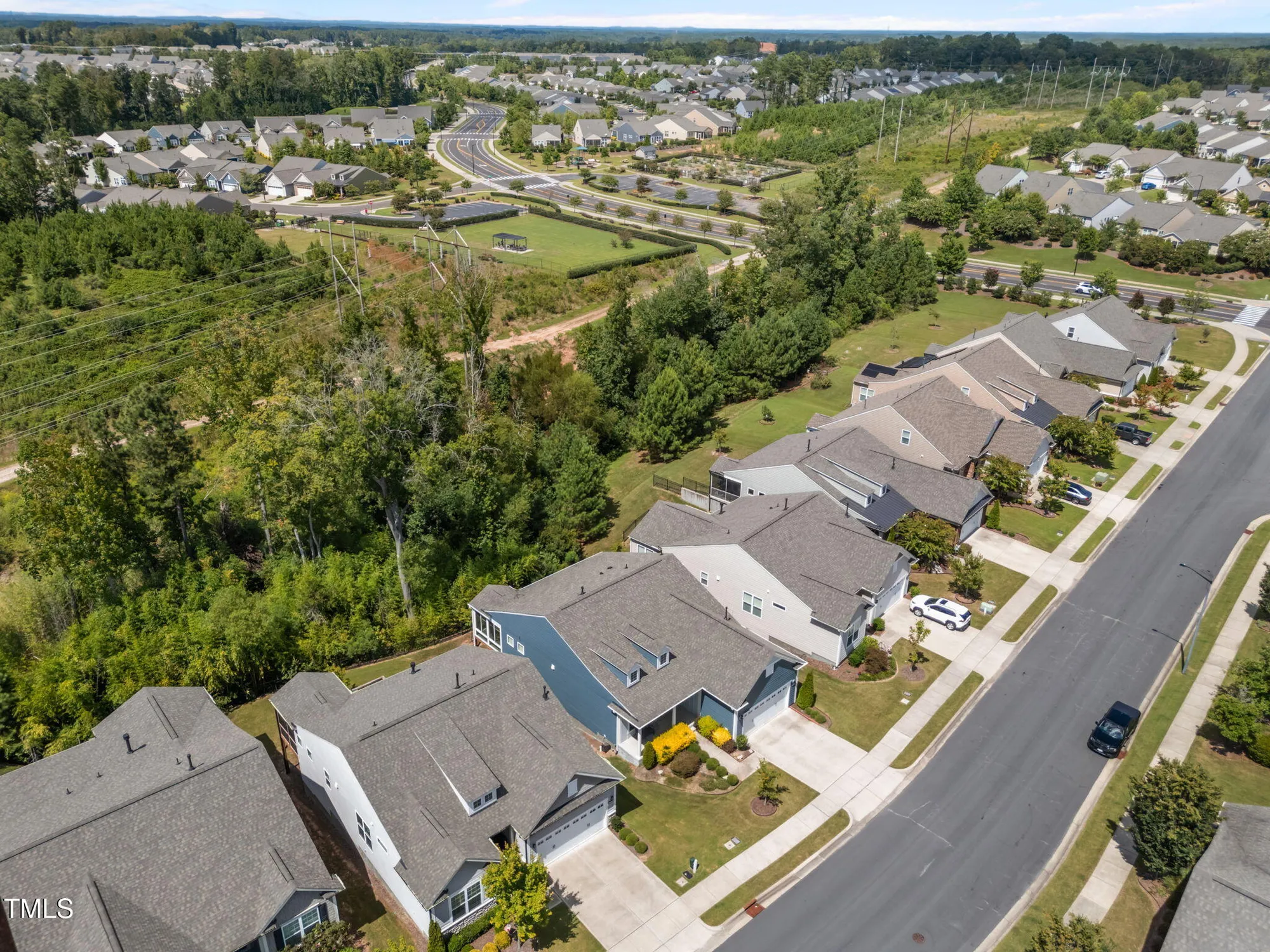 Property Slideshow image 36 of 54 | 2212 bloomsbury manor dr, Durham, NC, 27703