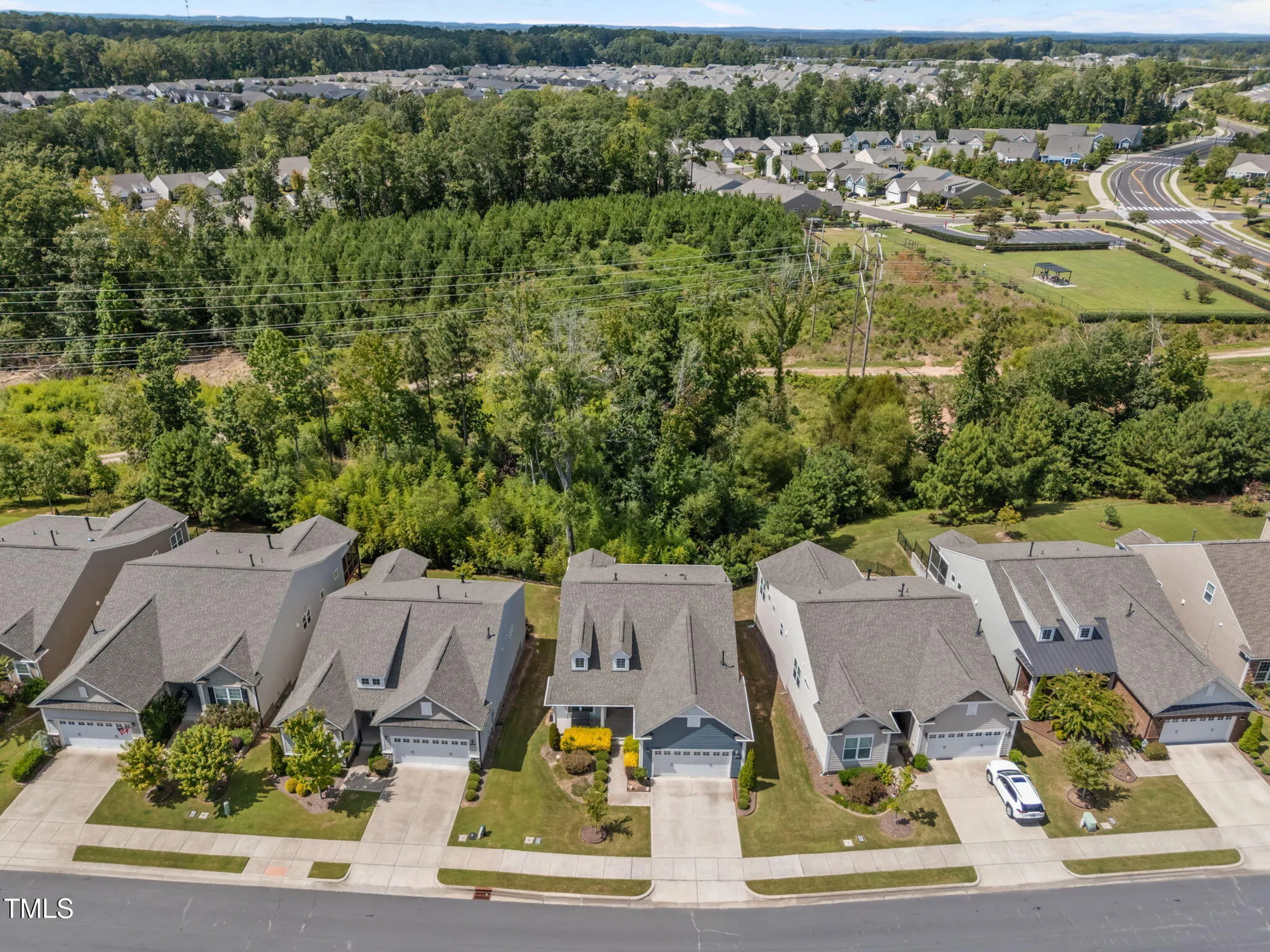 Property Slideshow image 35 of 54 | 2212 bloomsbury manor dr, Durham, NC, 27703