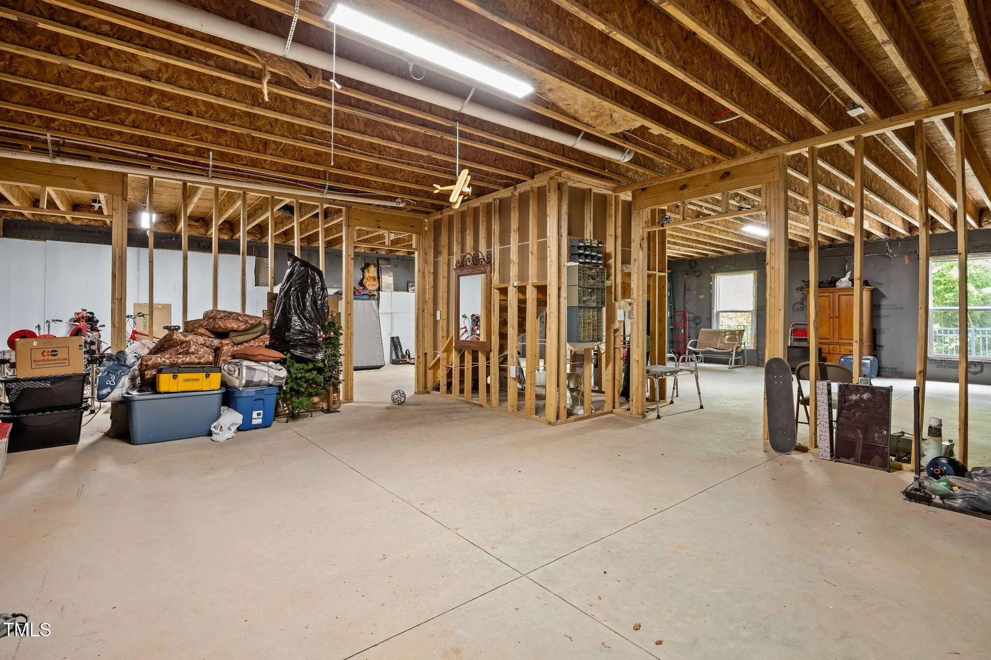 Property Slideshow image 33 of 54 | 2212 bloomsbury manor dr, Durham, NC, 27703