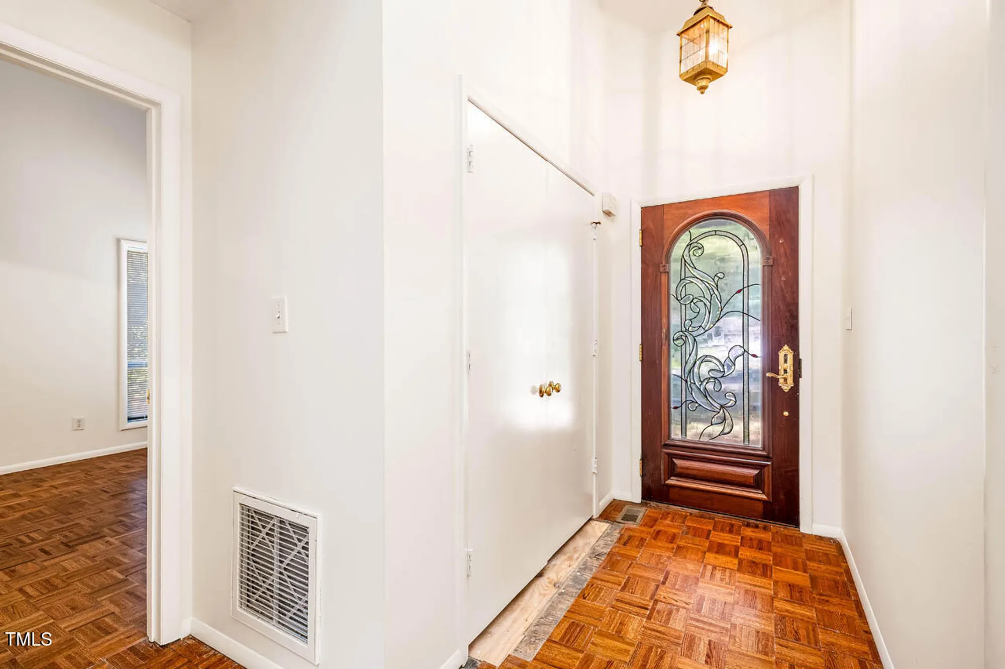 Property Slideshow image 5 of 16 | 94 meadow run, Pittsboro, NC, 27312