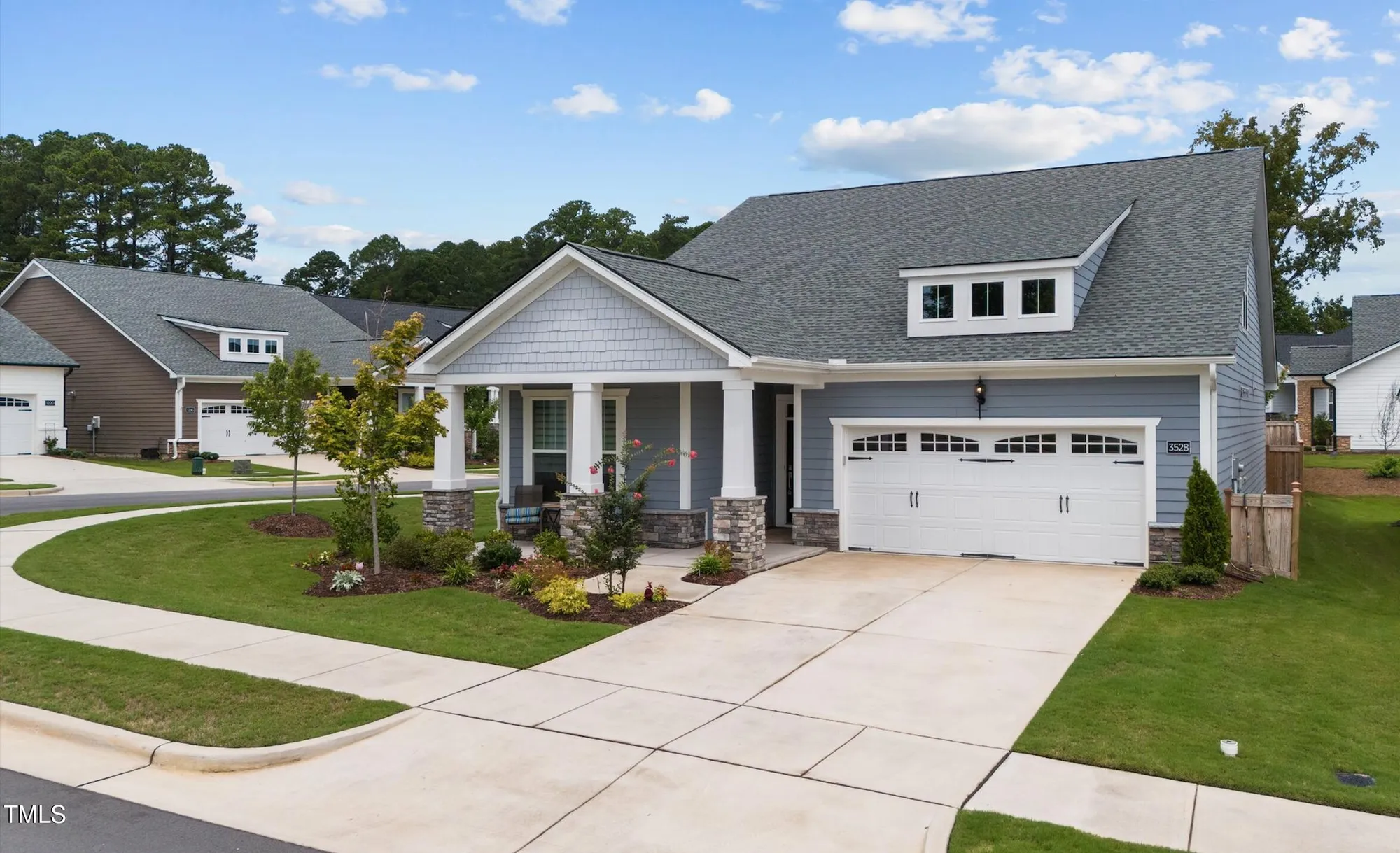 Property Slideshow image 1 of 60 | 3528 olive glen dr, Apex, NC, 27502