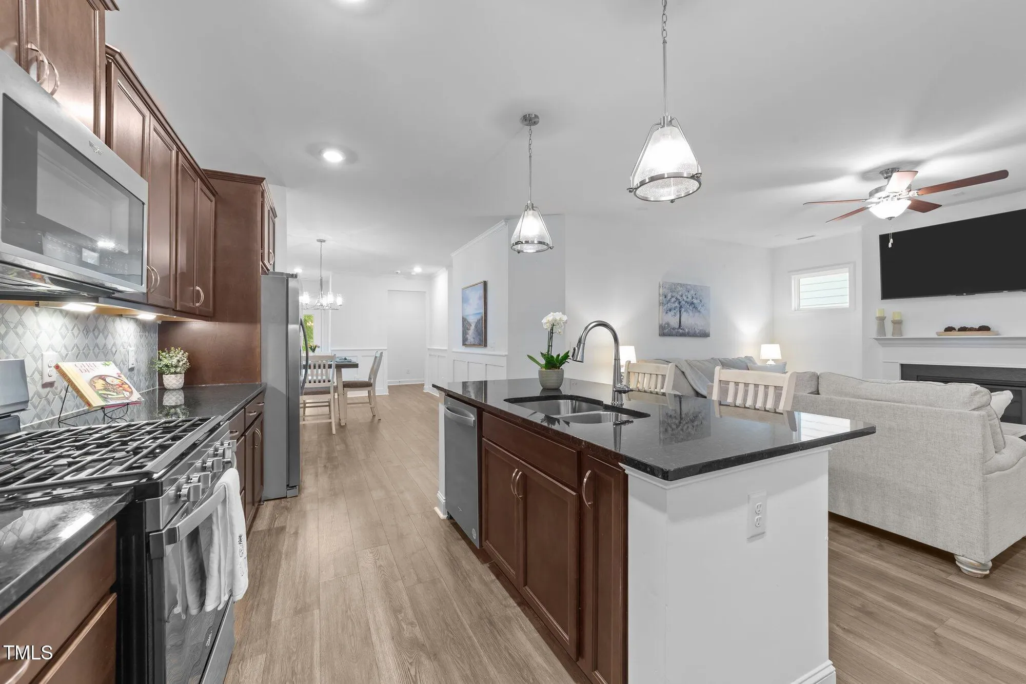 Property Slideshow image 8 of 21 | 143 swain st, Clayton, NC, 27527