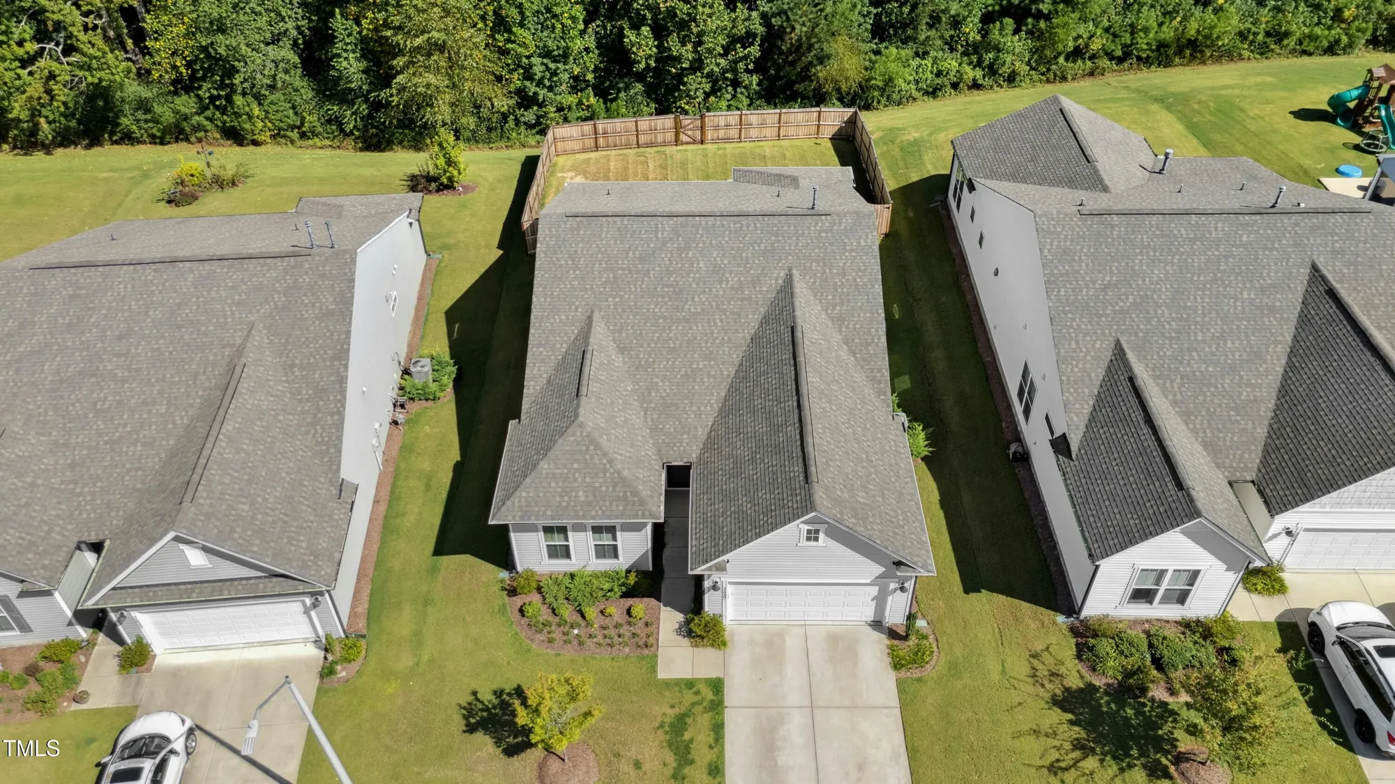 Property Slideshow image 3 of 32 | 2637 nassau trce, Fuquay Varina, NC, 27526