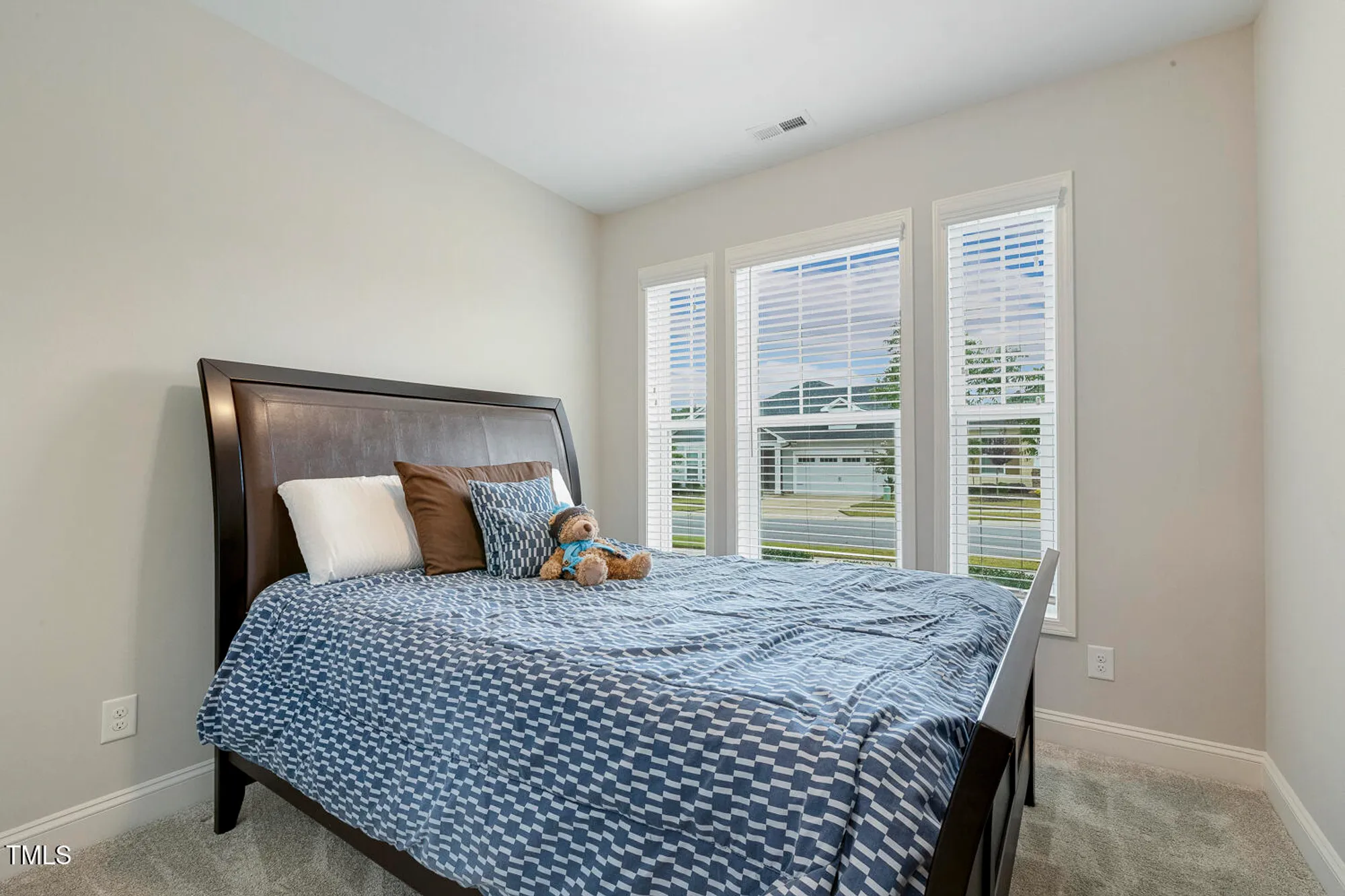 Property Slideshow image 9 of 17 | 837 still willow ln, Wendell, NC, 27591