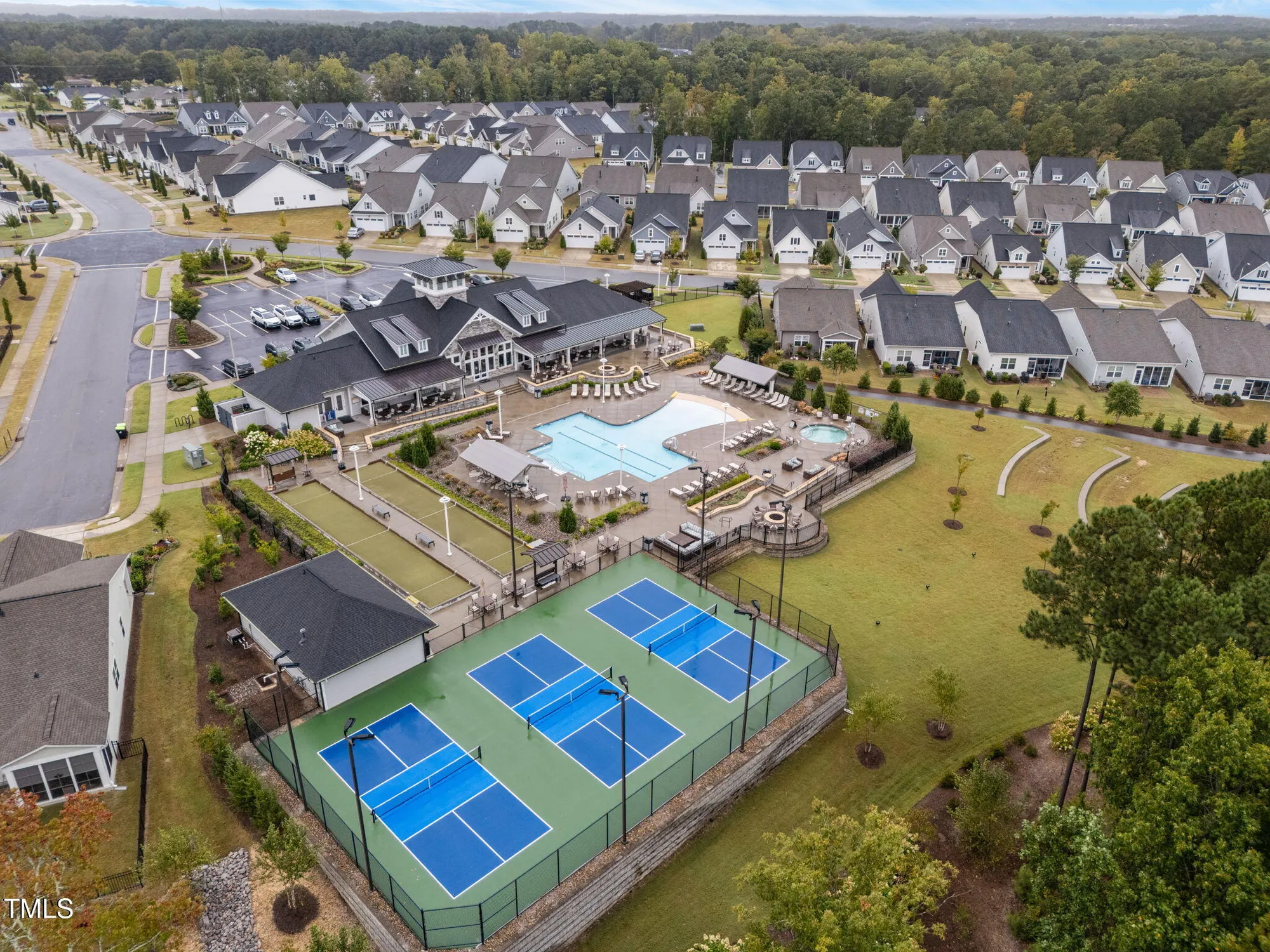 Property Slideshow image 27 of 32 | 137 canary ct, Raleigh, NC, 27610