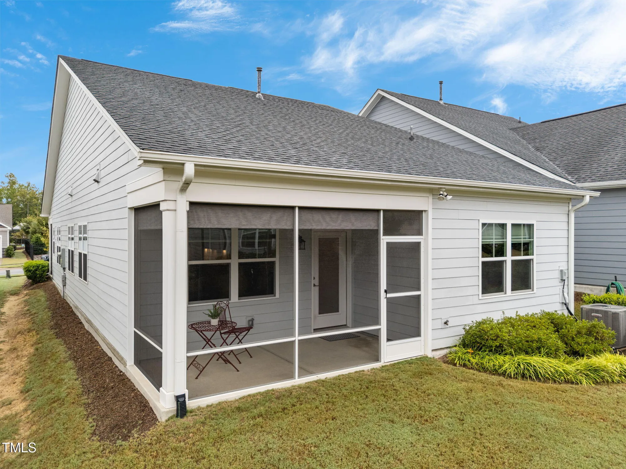 Property Slideshow image 21 of 32 | 137 canary ct, Raleigh, NC, 27610