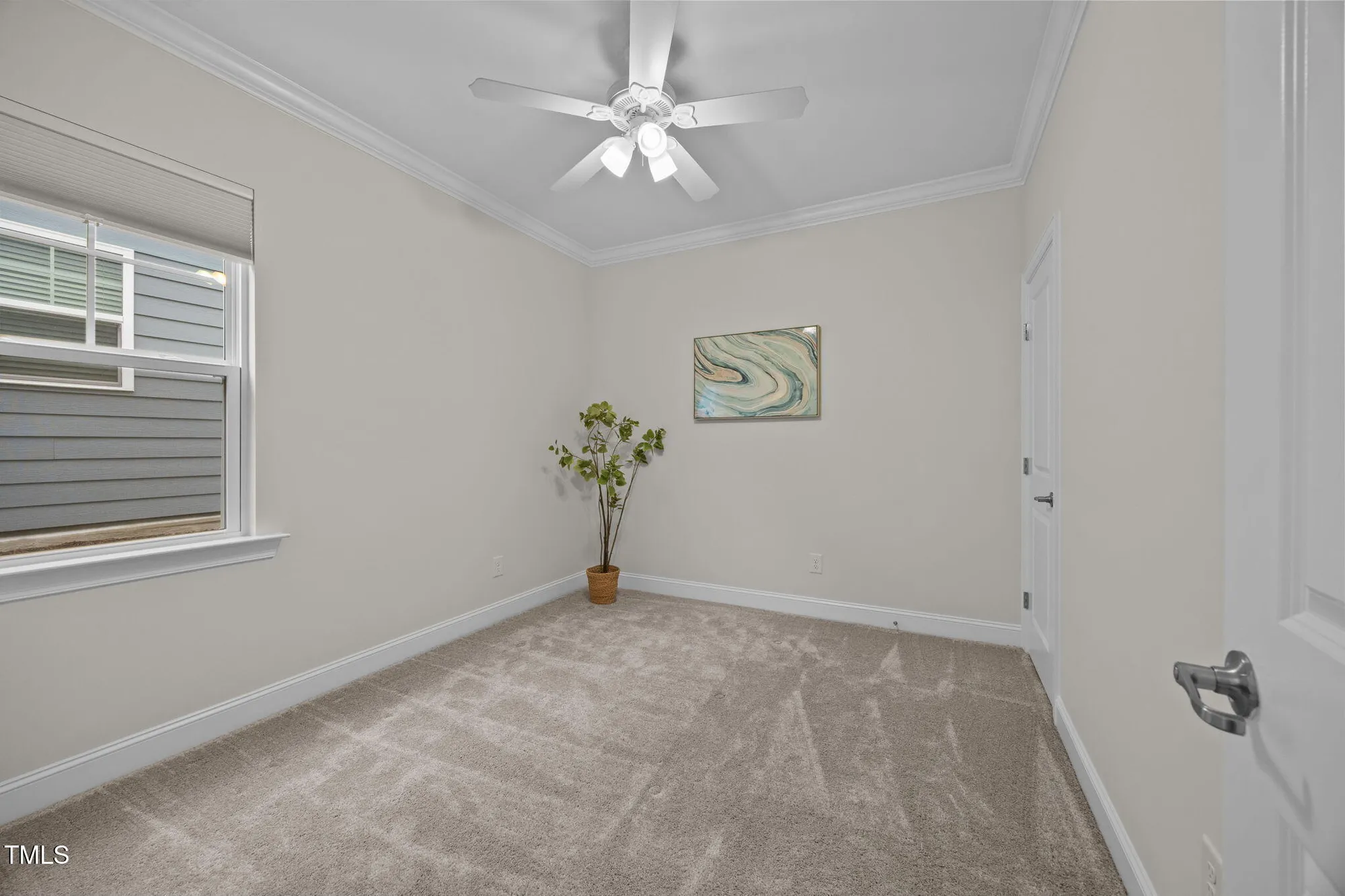 Property Slideshow image 16 of 32 | 137 canary ct, Raleigh, NC, 27610