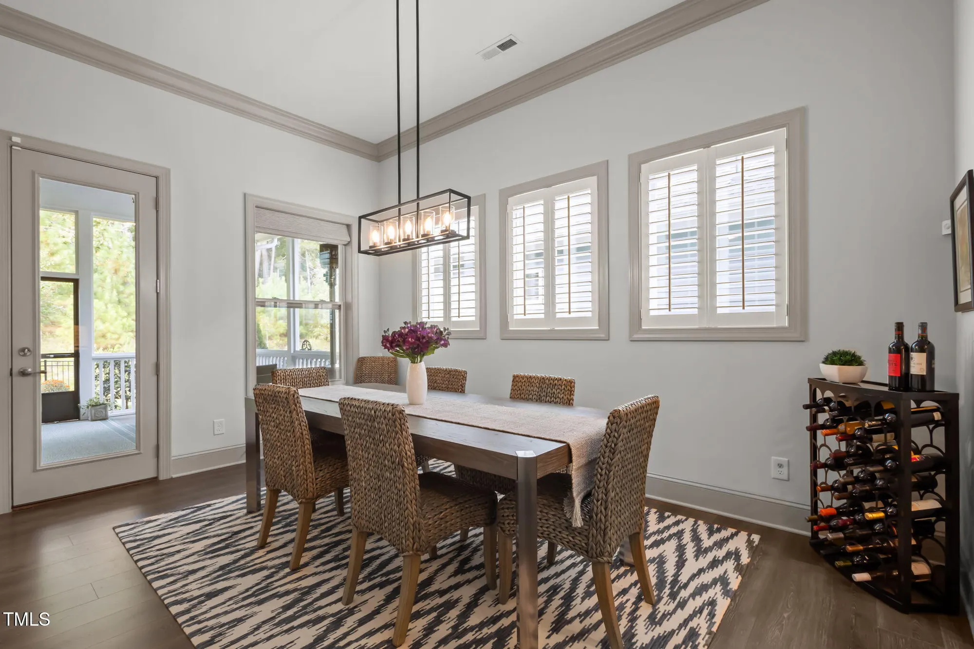 Property Slideshow image 9 of 50 | 586 middleton pl, Chapel Hill, NC, 27516