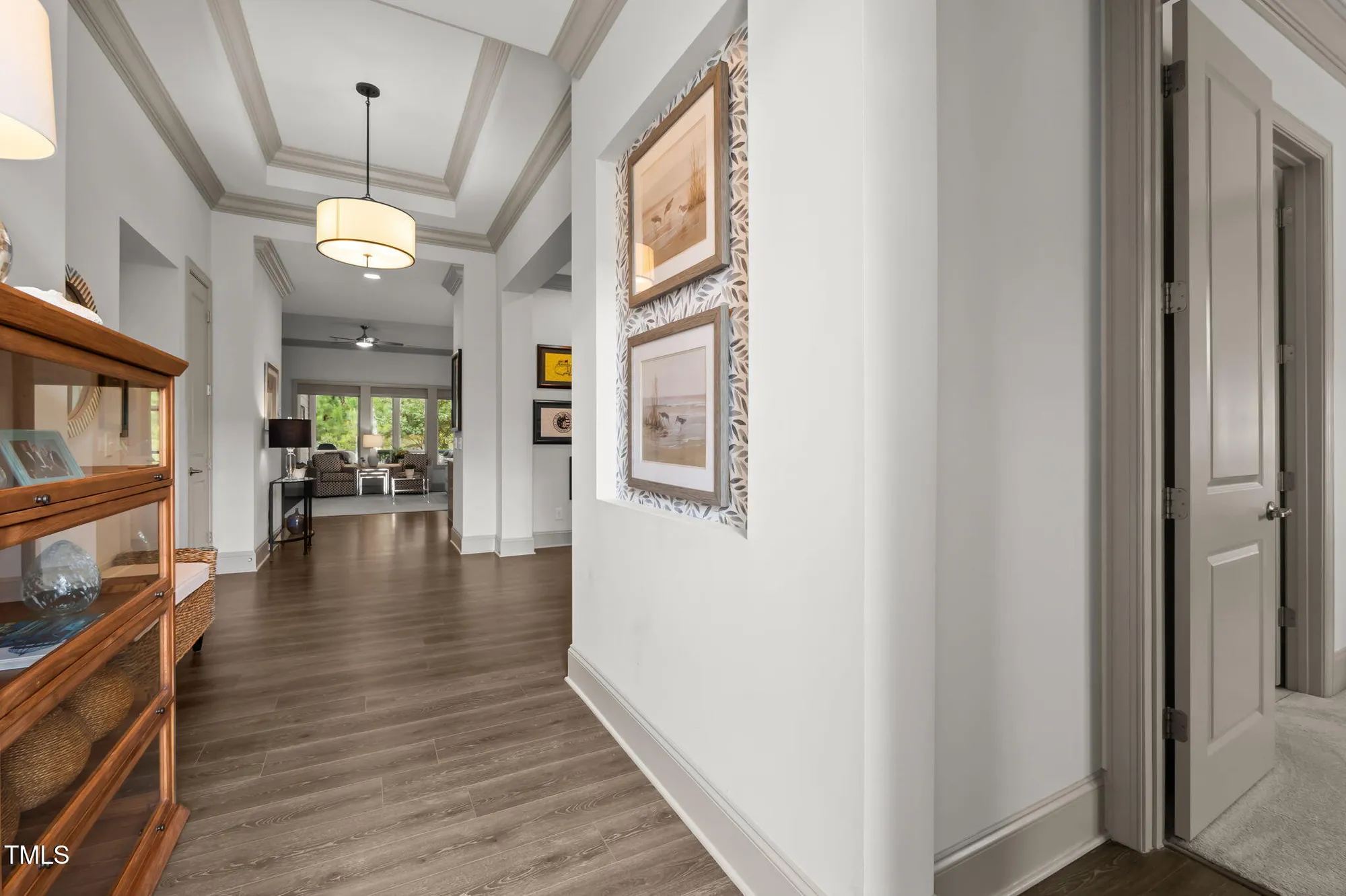 Property Slideshow image 5 of 50 | 586 middleton pl, Chapel Hill, NC, 27516