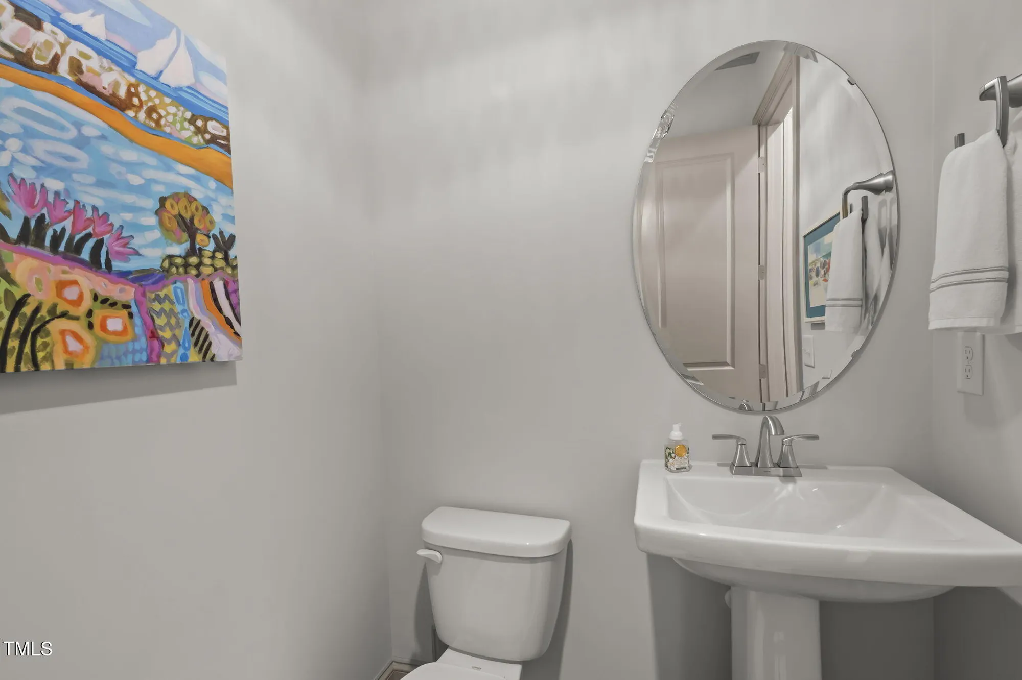 Property Slideshow image 24 of 50 | 586 middleton pl, Chapel Hill, NC, 27516