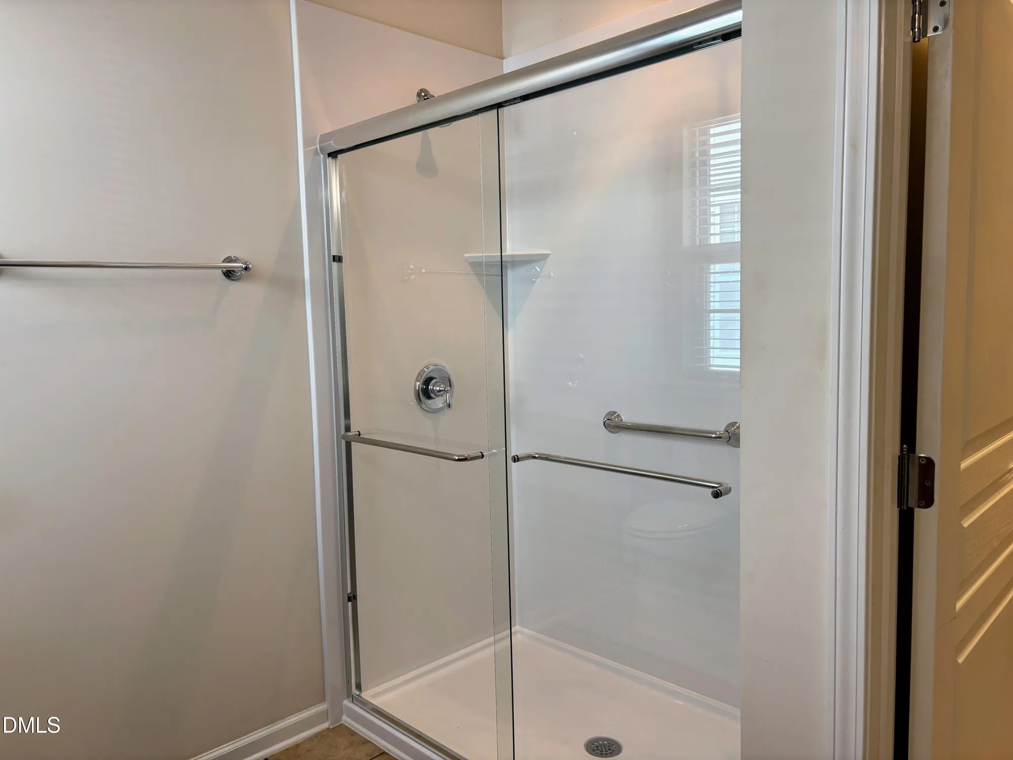 Property Slideshow image 15 of 49 | 542 tomkins loop, Cary, NC, 27519