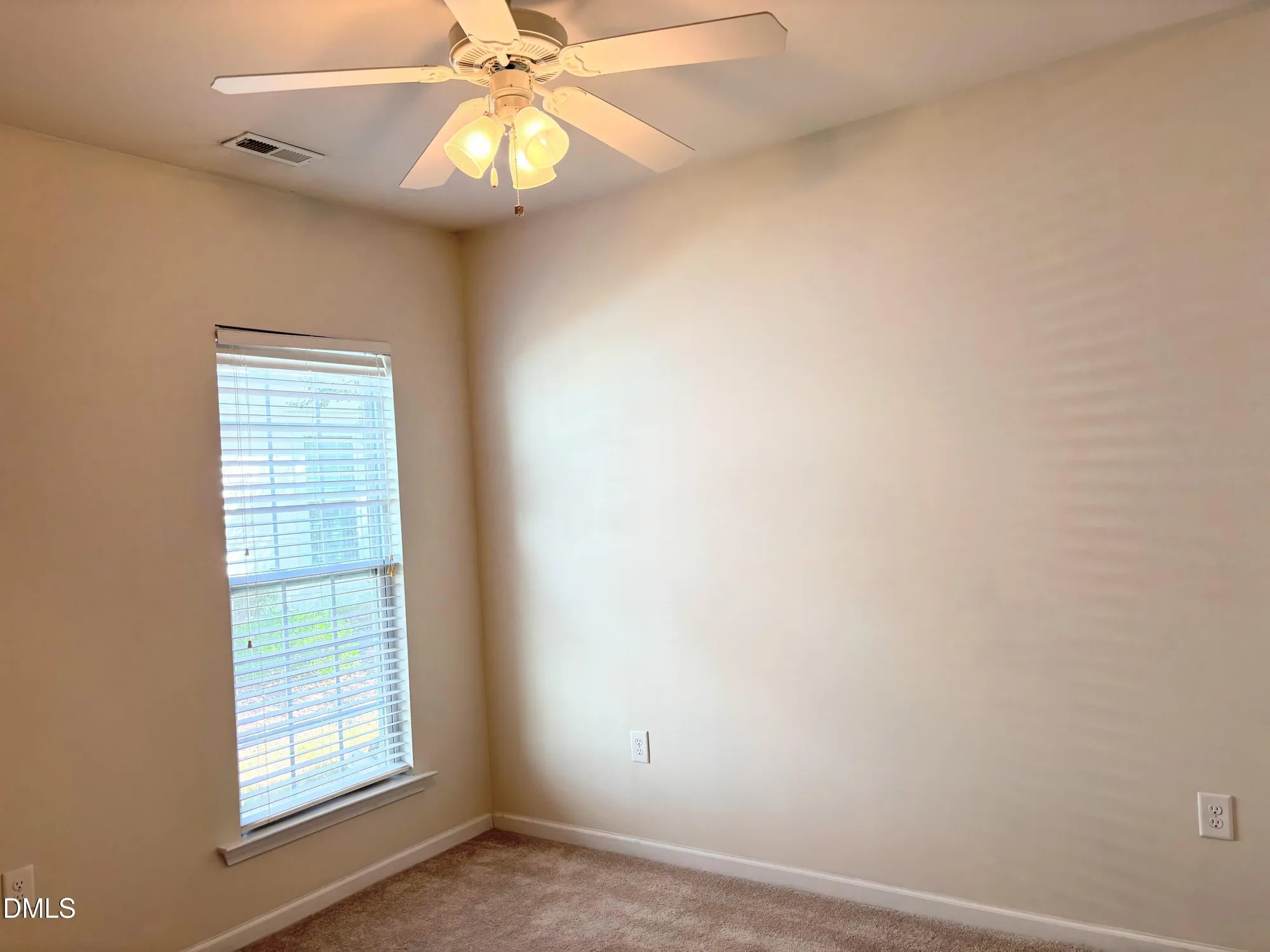 Property Slideshow image 17 of 49 | 542 tomkins loop, Cary, NC, 27519