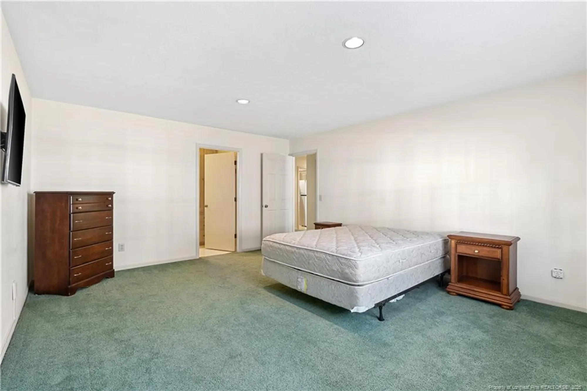 Property Slideshow image 18 of 27 | 760 pinehurst trace dr, Pinehurst, NC, 28374