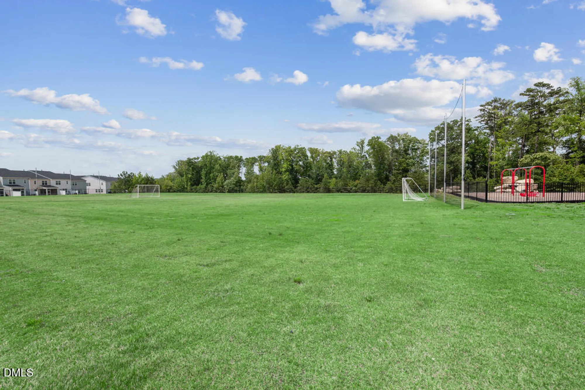 Property Slideshow image 4 of 7 | 2032 abbeyhill dr # 100, Raleigh, NC, 27610