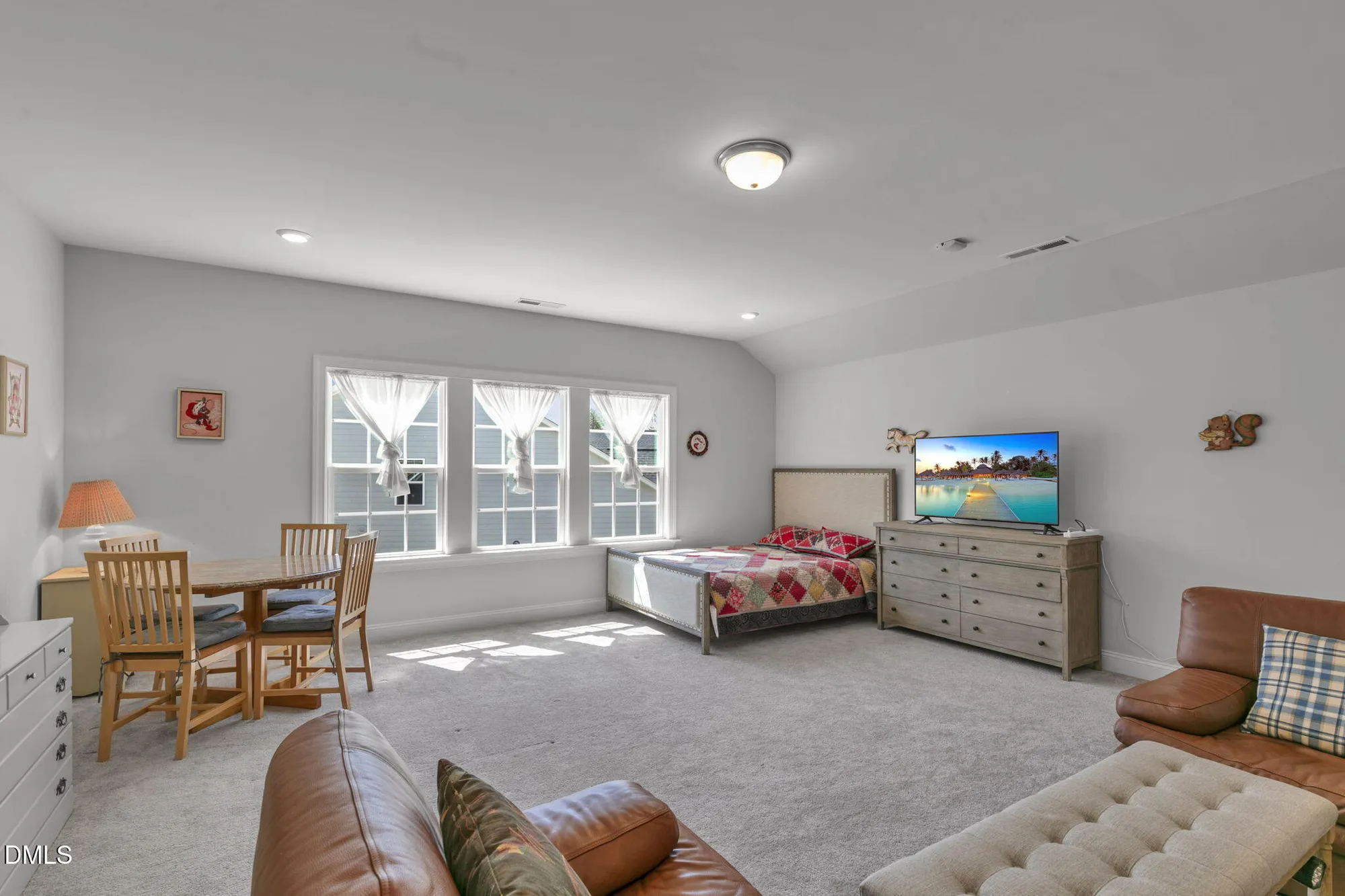 Property Slideshow image 15 of 41 | 2552 hayes hill pl, Cary, NC, 27519