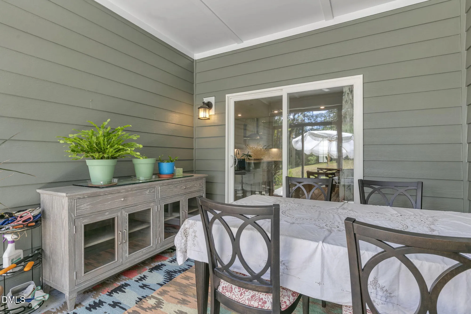 Property Slideshow image 33 of 41 | 2552 hayes hill pl, Cary, NC, 27519