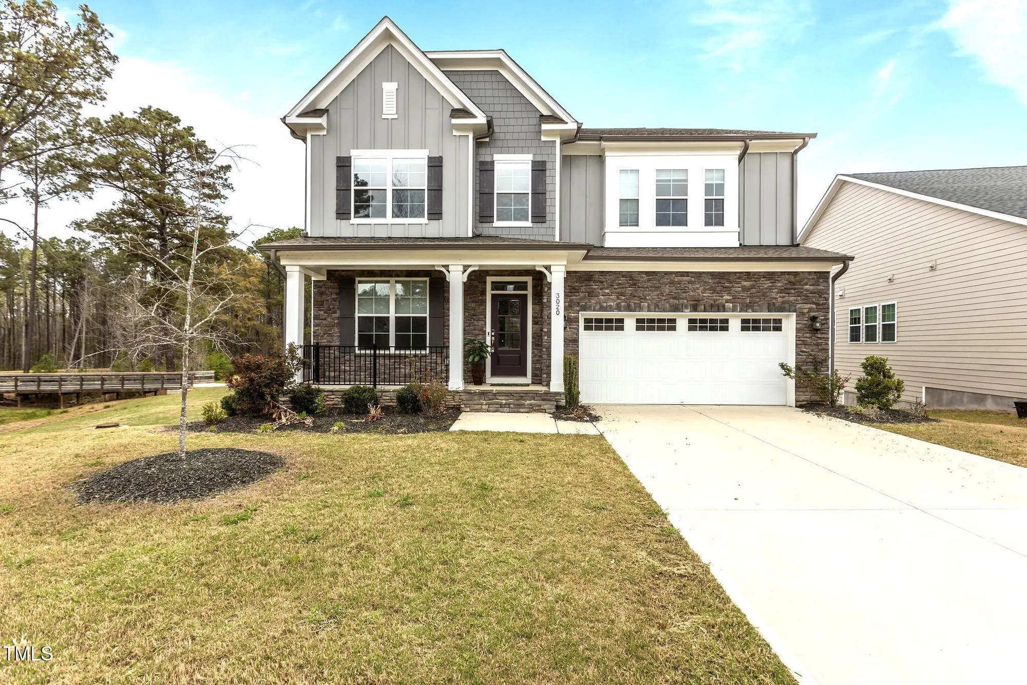 Property Slideshow image 2 of 70 | 3020 mavisbank cir, Apex, NC, 27502