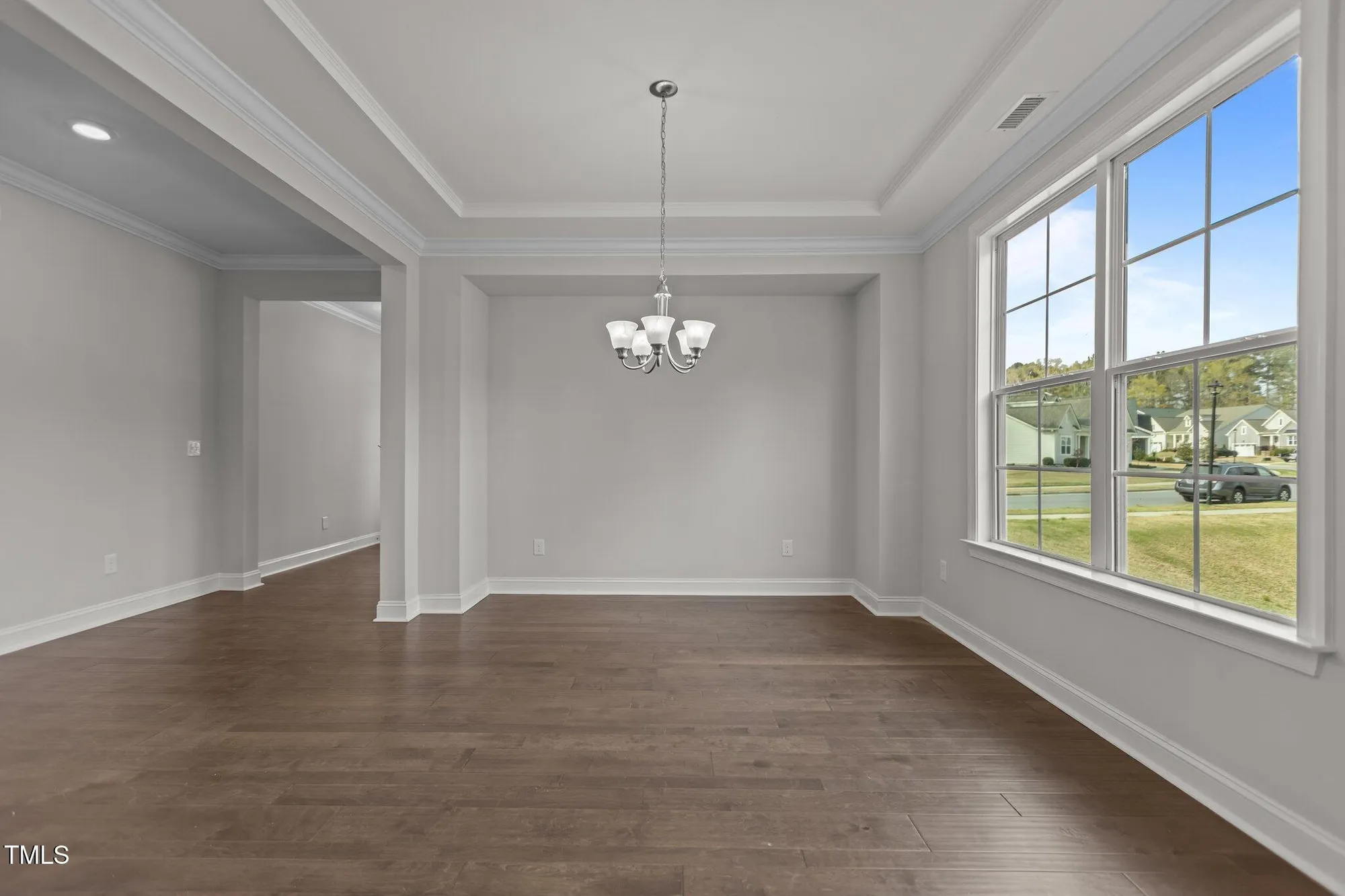 Property Slideshow image 16 of 70 | 3020 mavisbank cir, Apex, NC, 27502