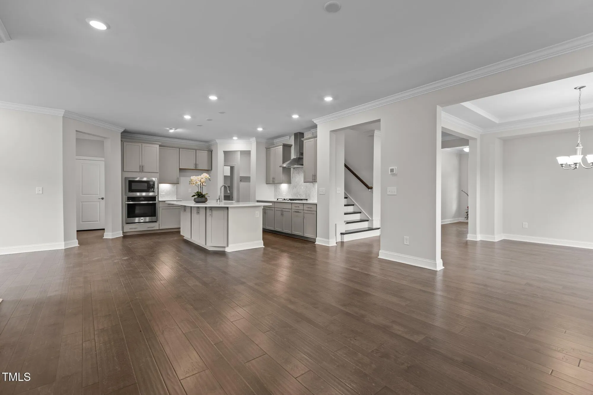 Property Slideshow image 18 of 70 | 3020 mavisbank cir, Apex, NC, 27502