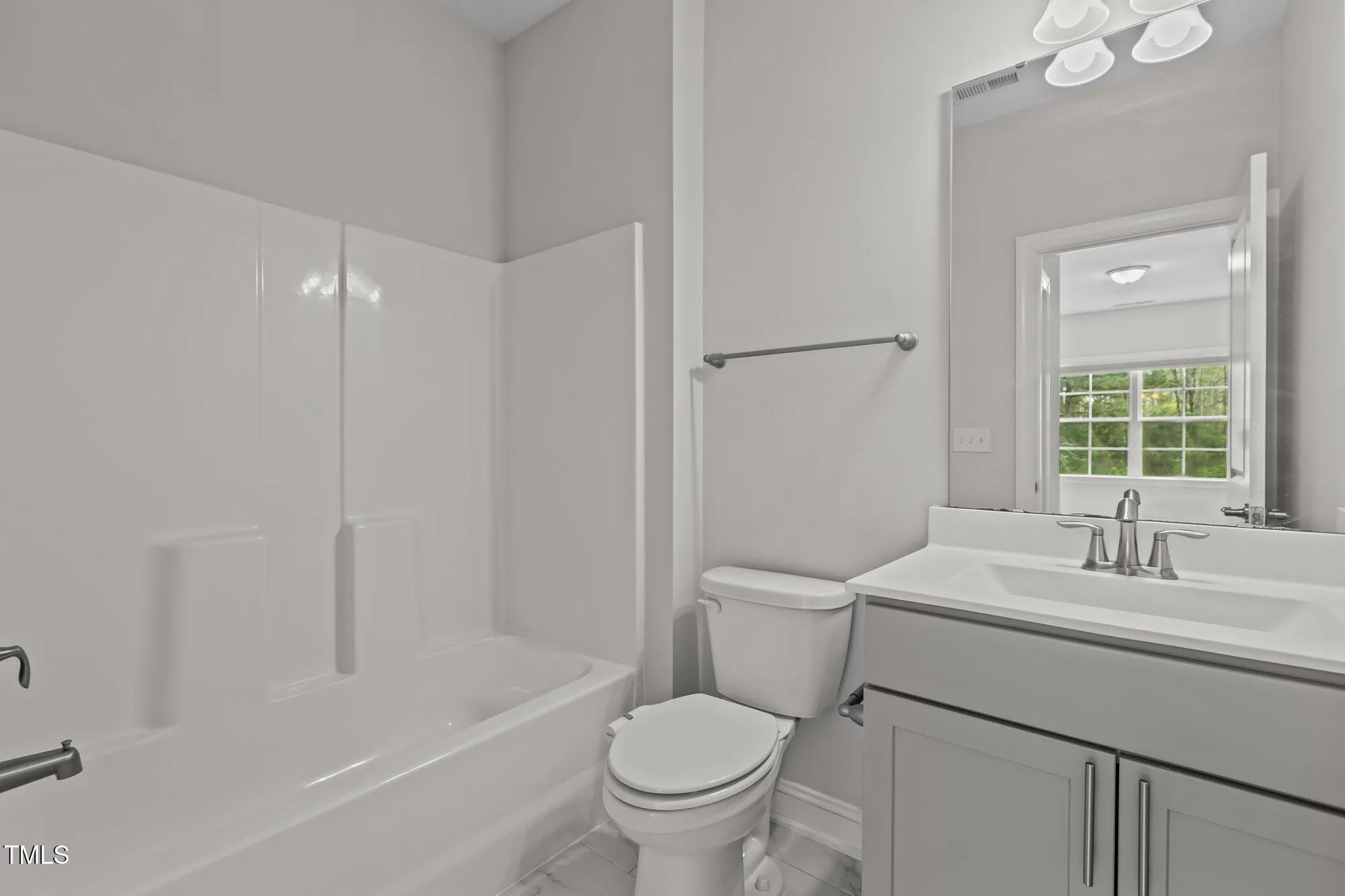 Property Slideshow image 32 of 70 | 3020 mavisbank cir, Apex, NC, 27502