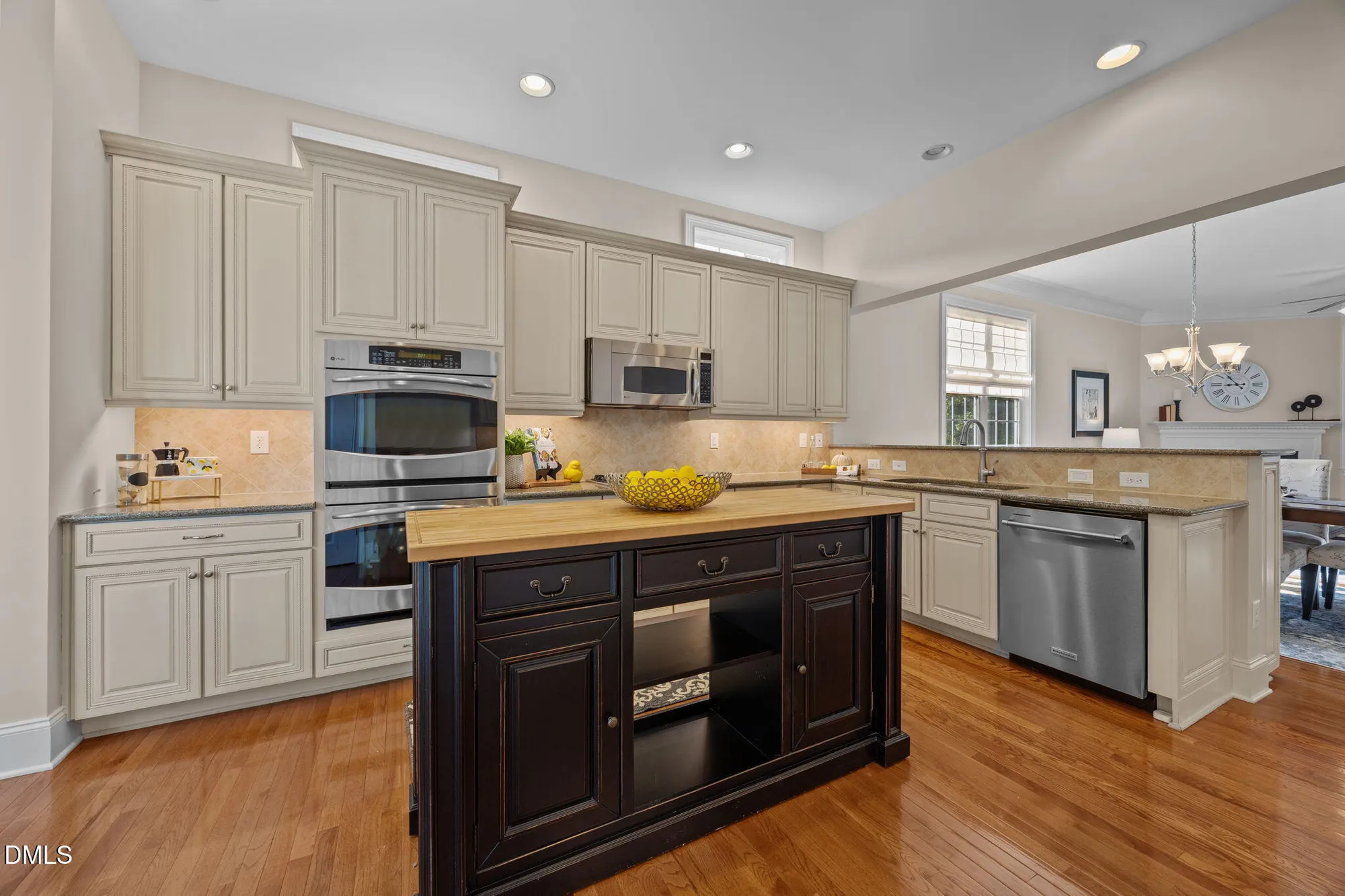 Property Slideshow image 6 of 34 | 11213 emerald creek dr, Raleigh, NC, 27617