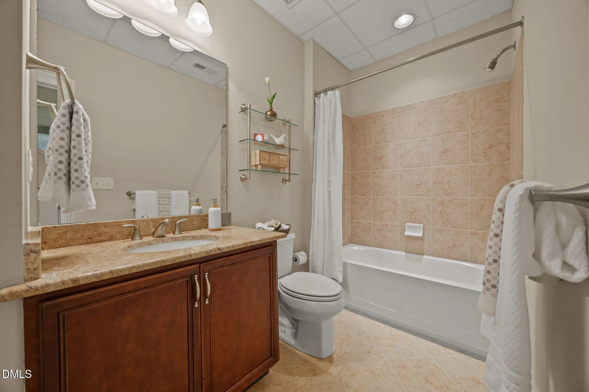 Property Slideshow image 28 of 34 | 11213 emerald creek dr, Raleigh, NC, 27617