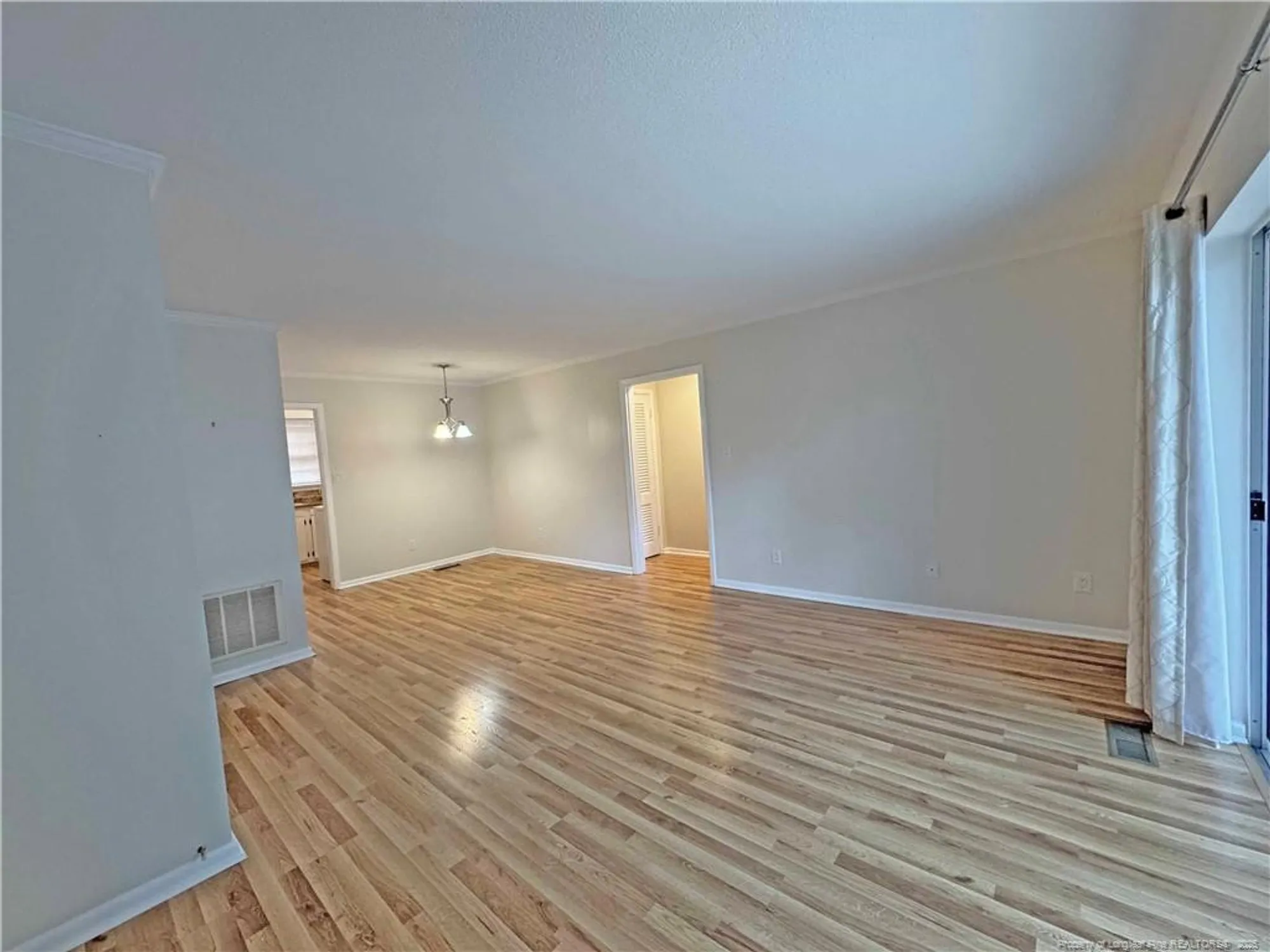 Property Slideshow image 2 of 22 | 313 driftwood cir unit a, Southern Pines, NC, 28387