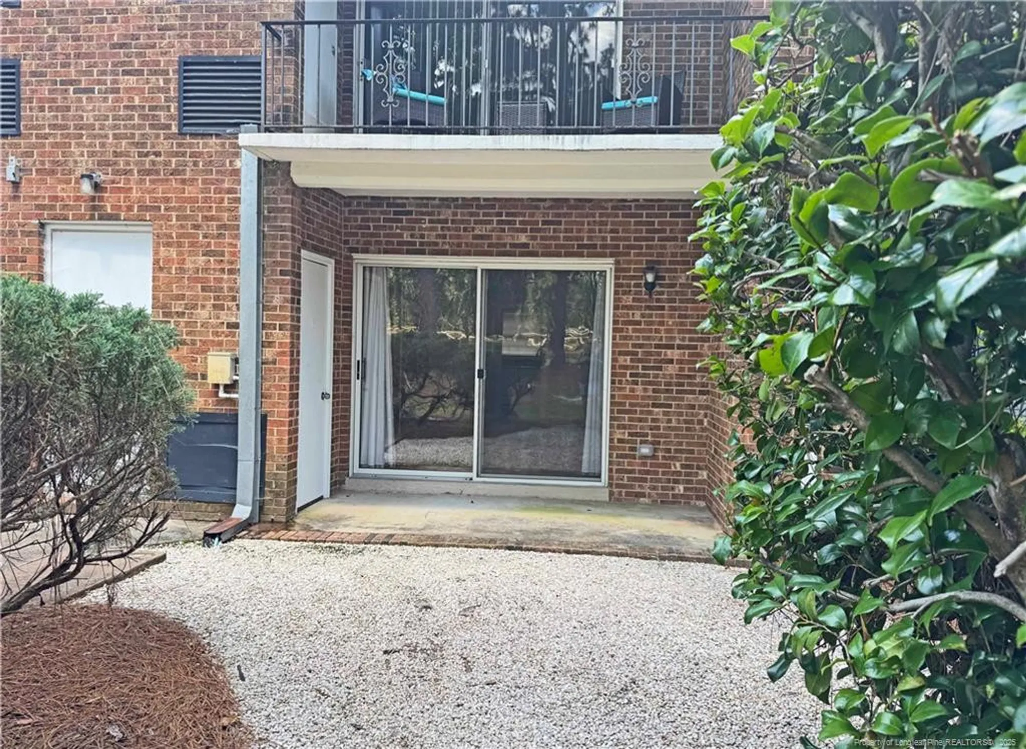 Property Slideshow image 18 of 22 | 313 driftwood cir unit a, Southern Pines, NC, 28387