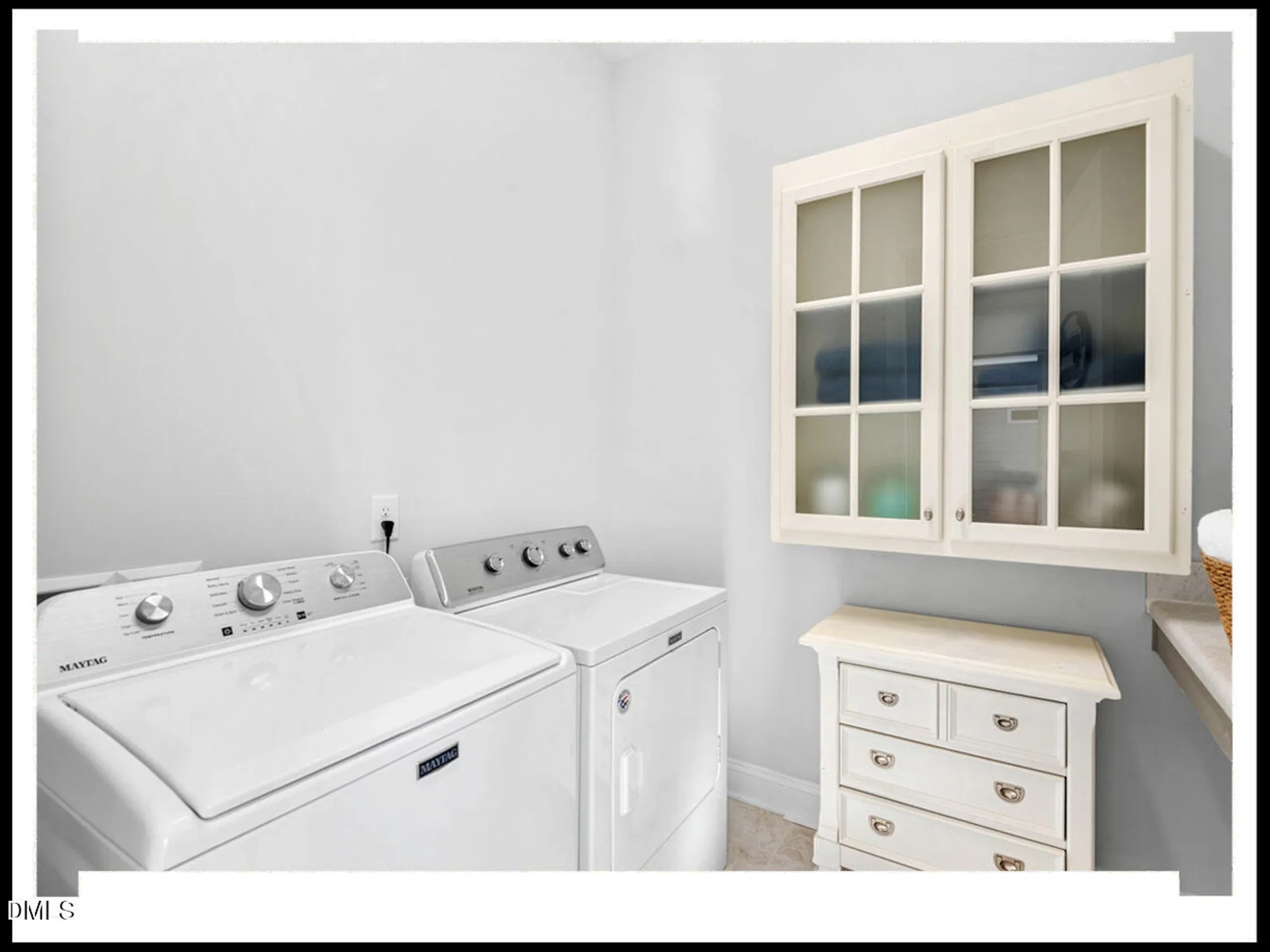 Property Slideshow image 27 of 51 | 153 abercorn cir, Chapel Hill, NC, 27516