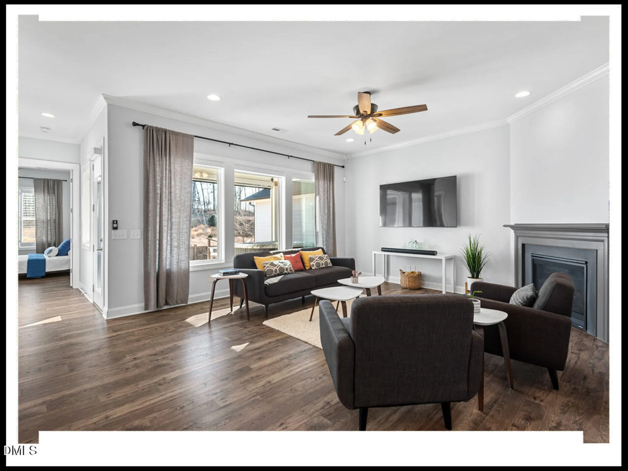 Property Slideshow image 11 of 51 | 153 abercorn cir, Chapel Hill, NC, 27516