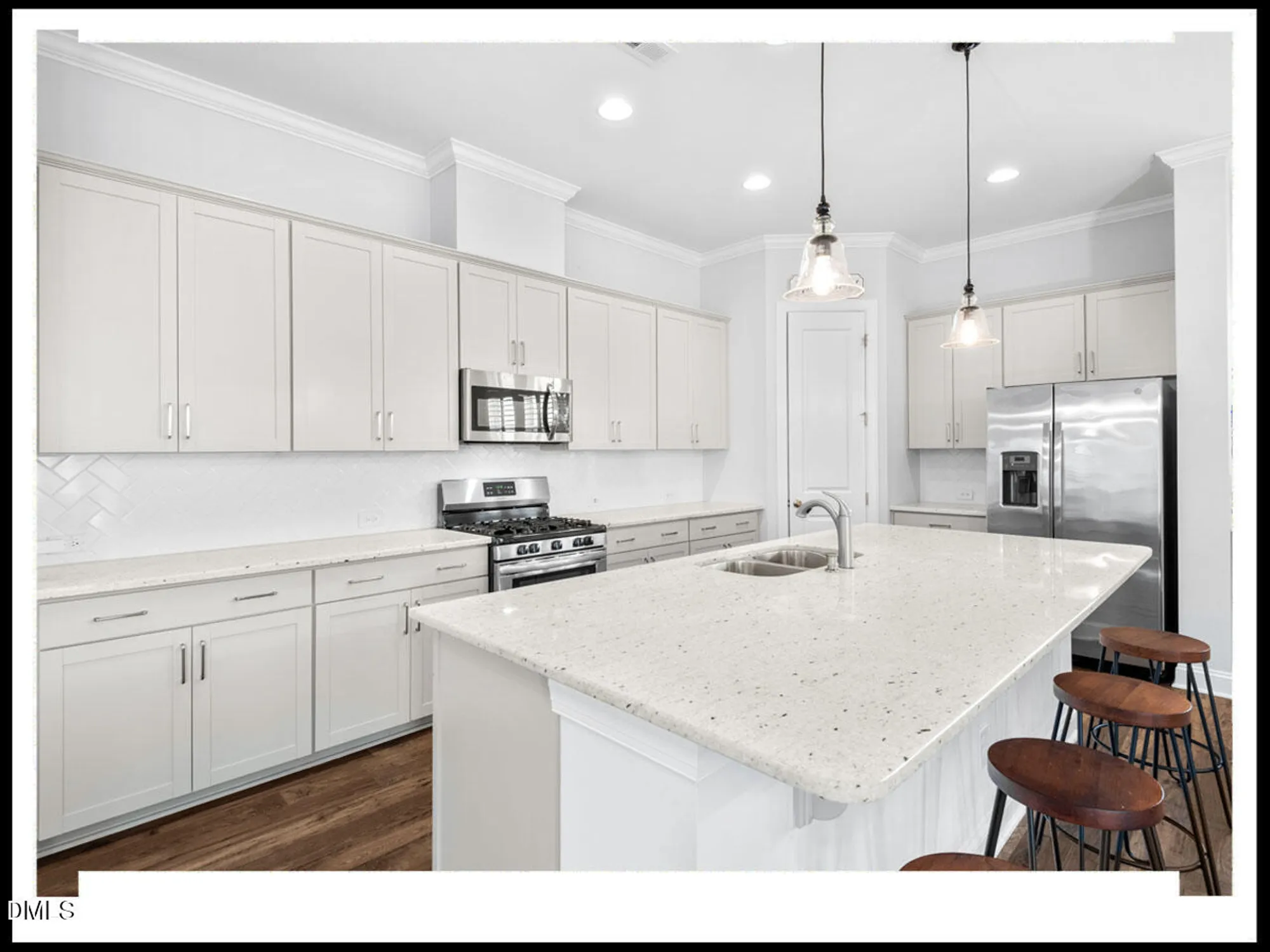 Property Slideshow image 20 of 51 | 153 abercorn cir, Chapel Hill, NC, 27516