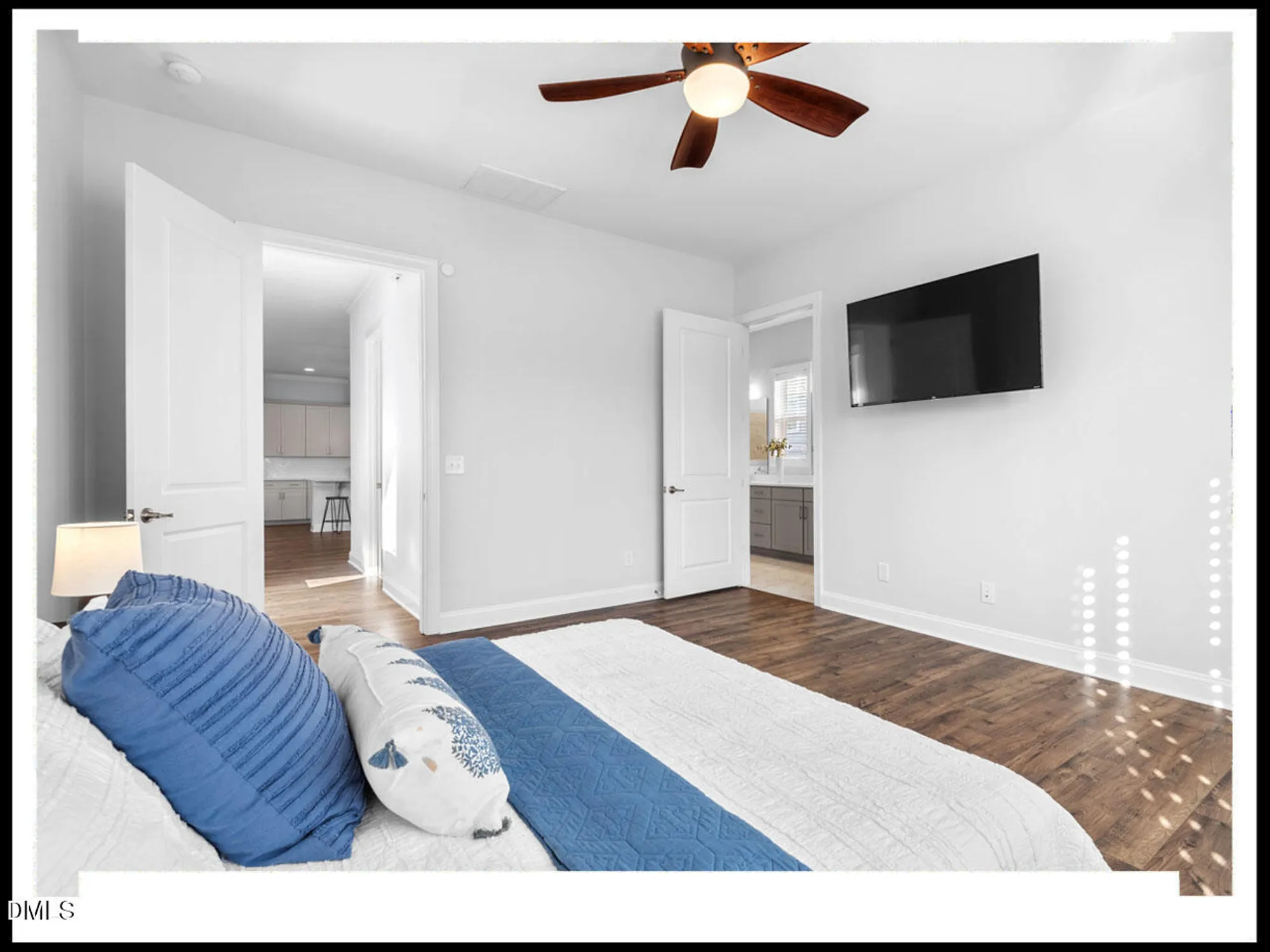 Property Slideshow image 31 of 51 | 153 abercorn cir, Chapel Hill, NC, 27516