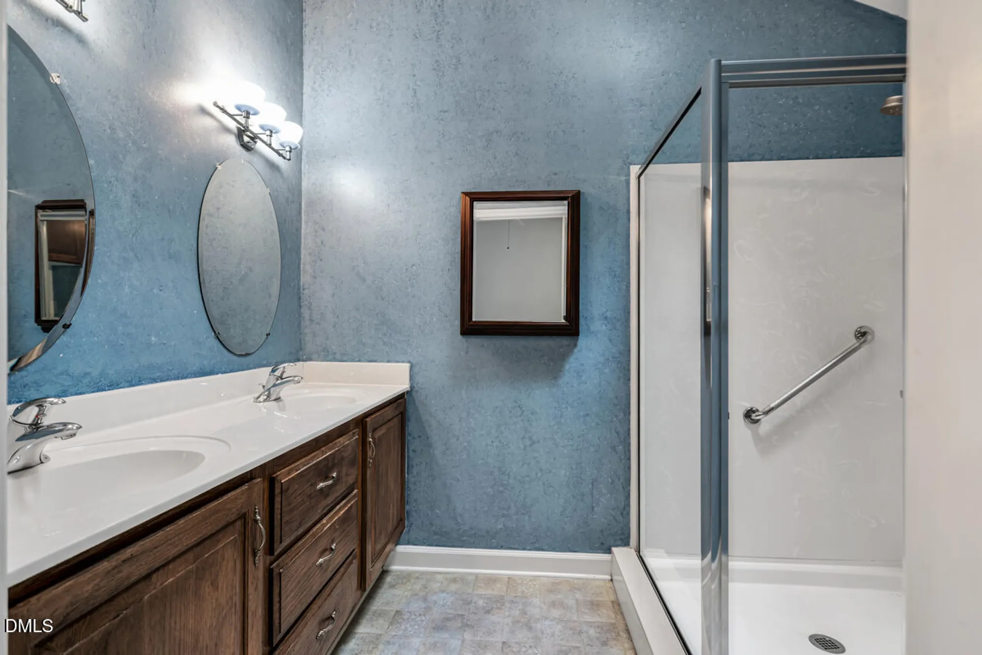 Property Slideshow image 32 of 46 | 260 clover thatch, Pittsboro, NC, 27312