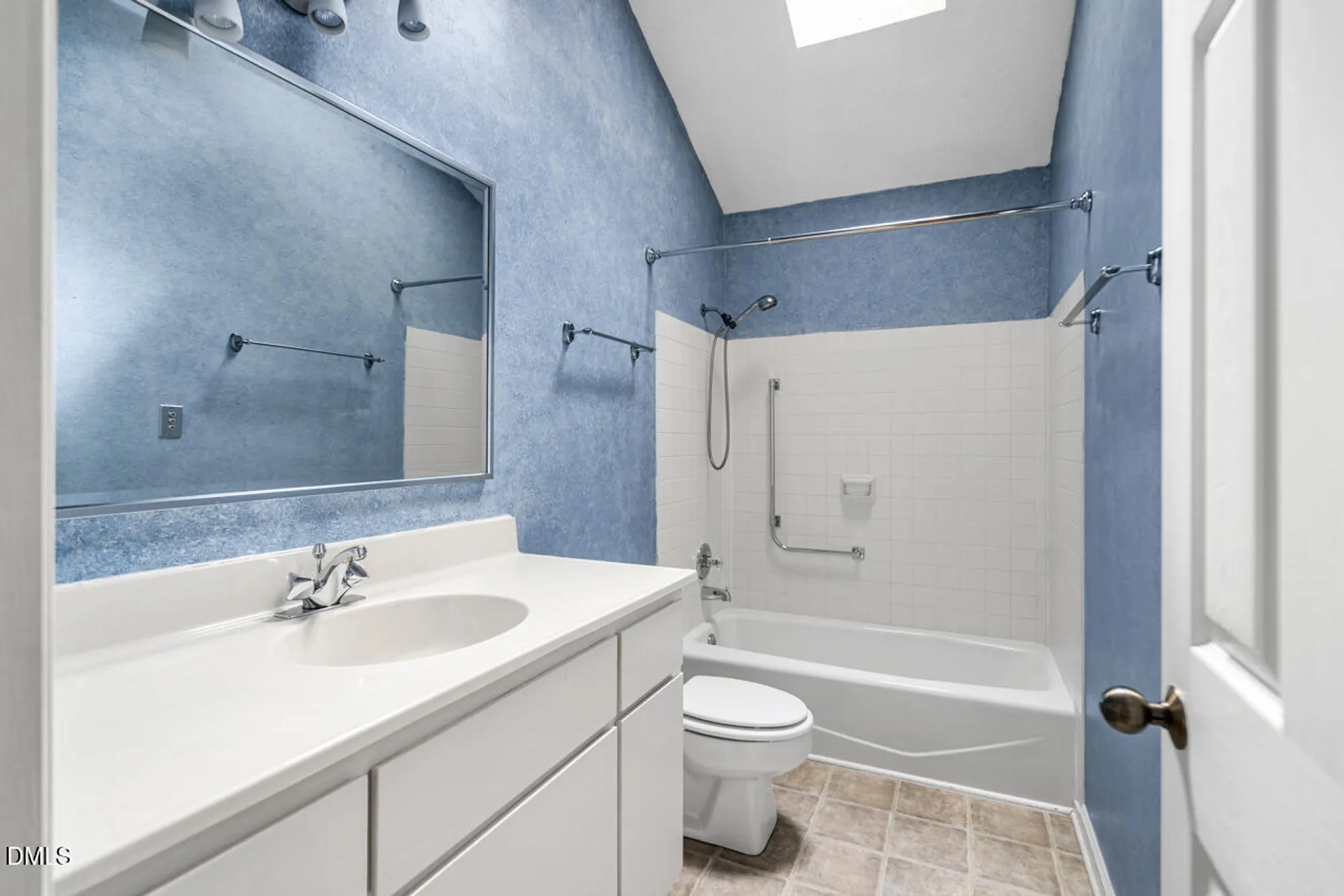 Property Slideshow image 34 of 46 | 260 clover thatch, Pittsboro, NC, 27312