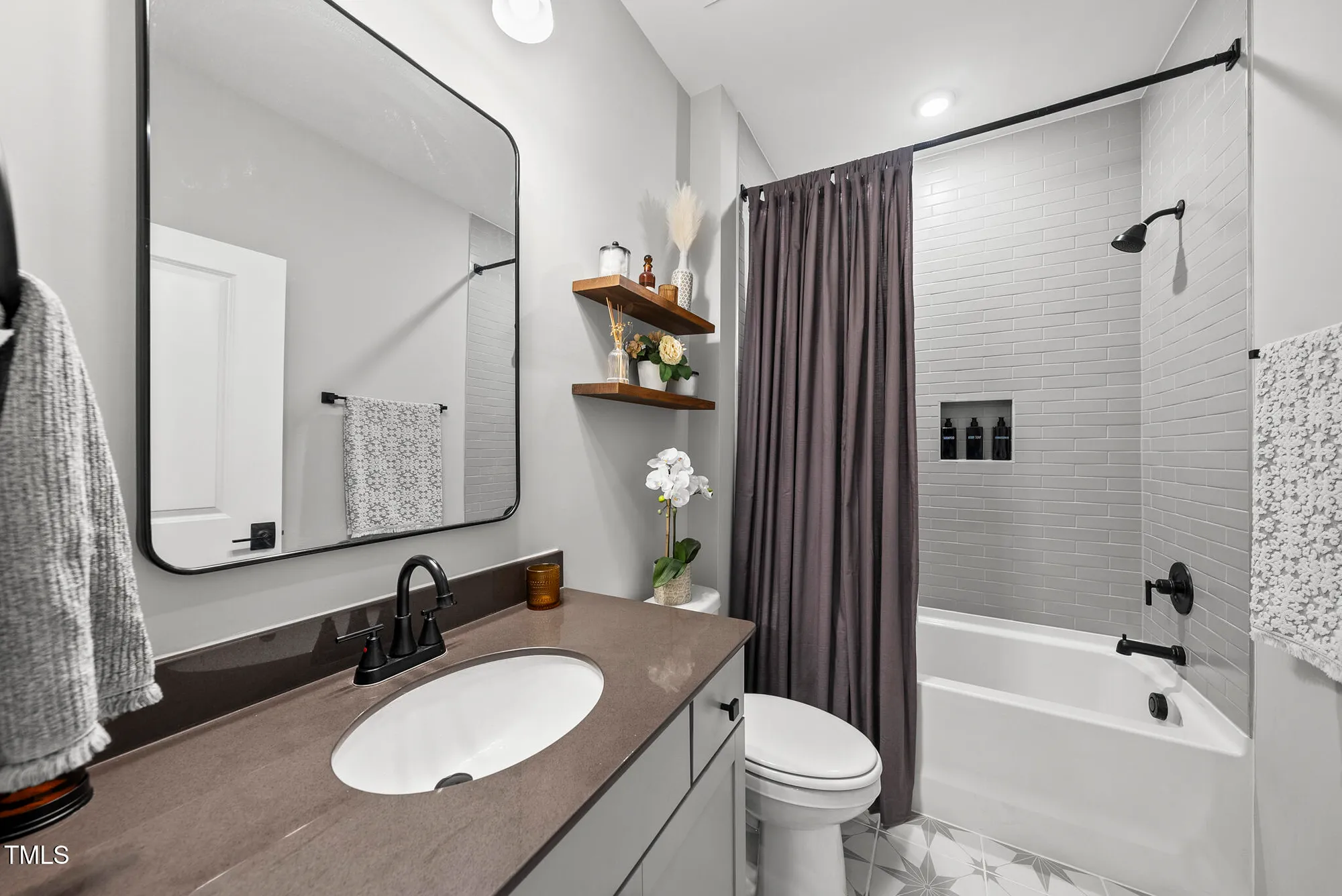 Property Slideshow image 25 of 43 | 2105 flycatcher ln, Fuquay Varina, NC, 27526