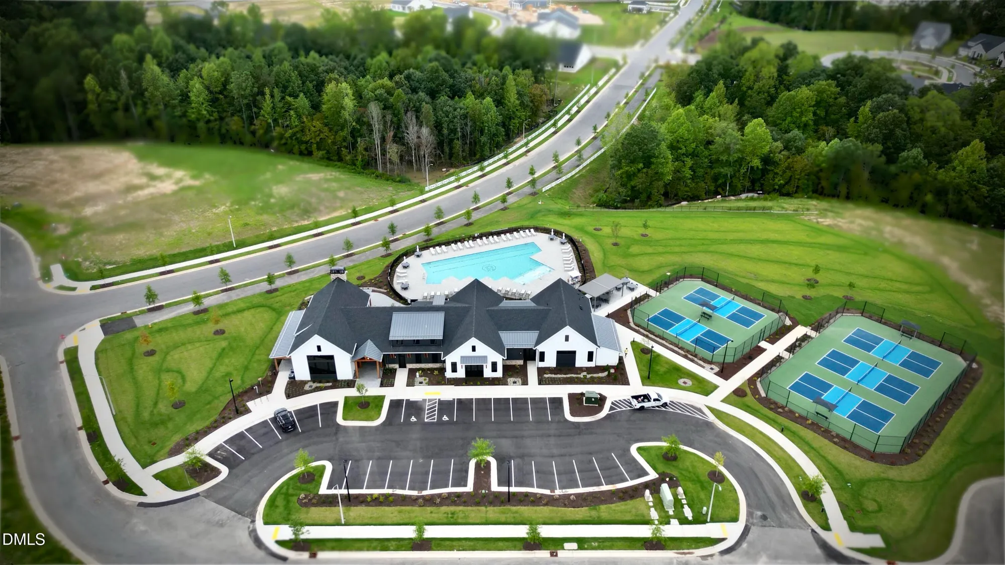 Property Slideshow image 18 of 19 | 2016 abbeyhill dr # 104, Raleigh, NC, 27610