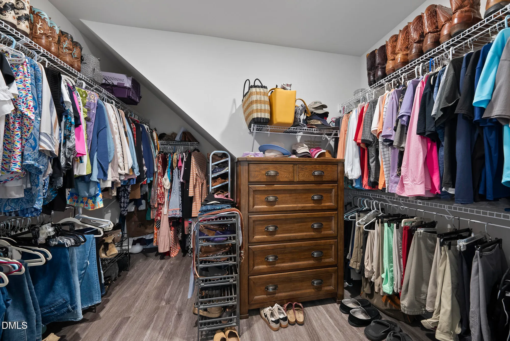 Property Slideshow image 19 of 30 | 40 stormy bluff ct, Youngsville, NC, 27596