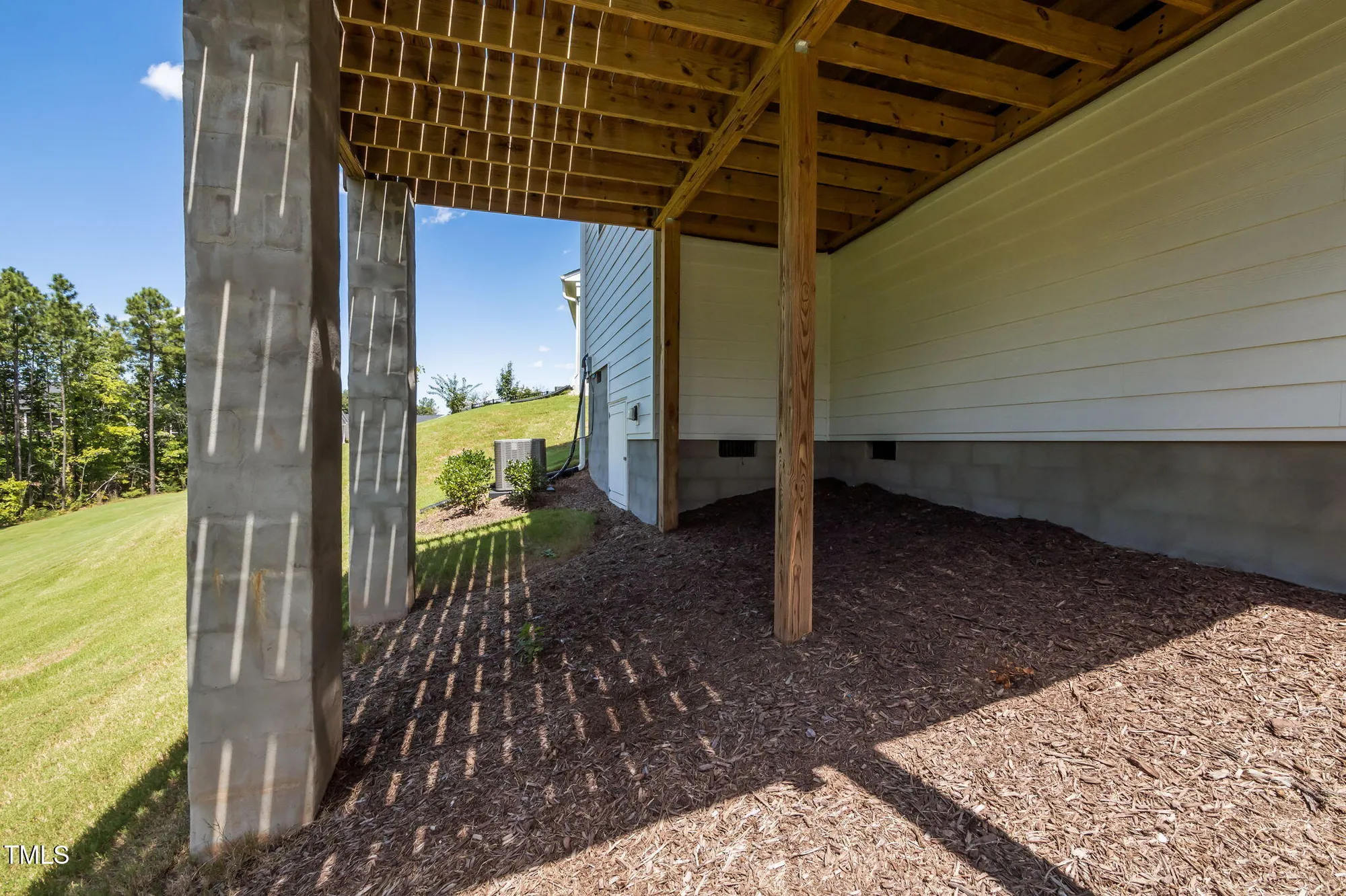 Property Slideshow image 23 of 55 | 1241 white flint cir, Durham, NC, 27703