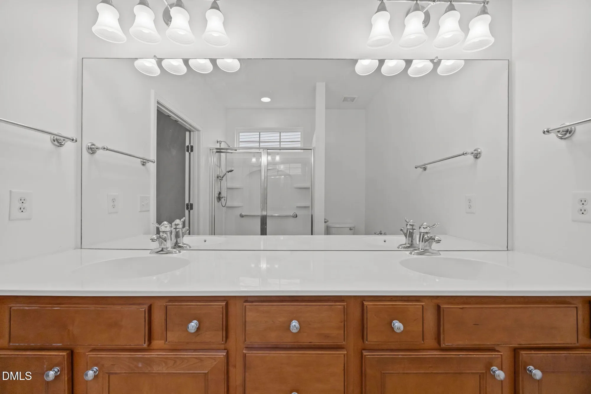 Property Slideshow image 20 of 30 | 306 fenmore pl, Cary, NC, 27519