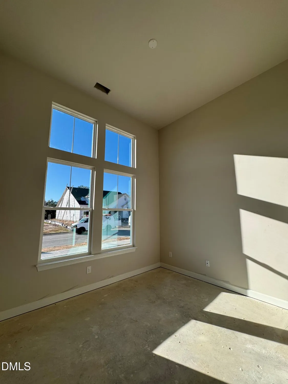 Property Slideshow image 10 of 24 | 93 shady creek way, Fuquay Varina, NC, 27526