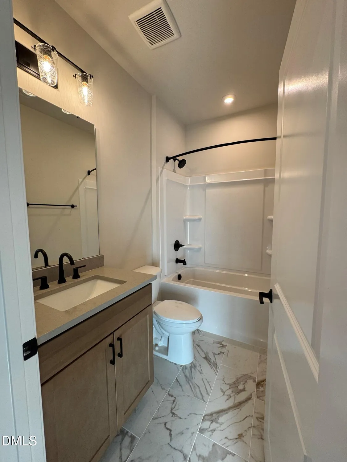 Property Slideshow image 5 of 22 | 64 firefly ln, Fuquay Varina, NC, 27526