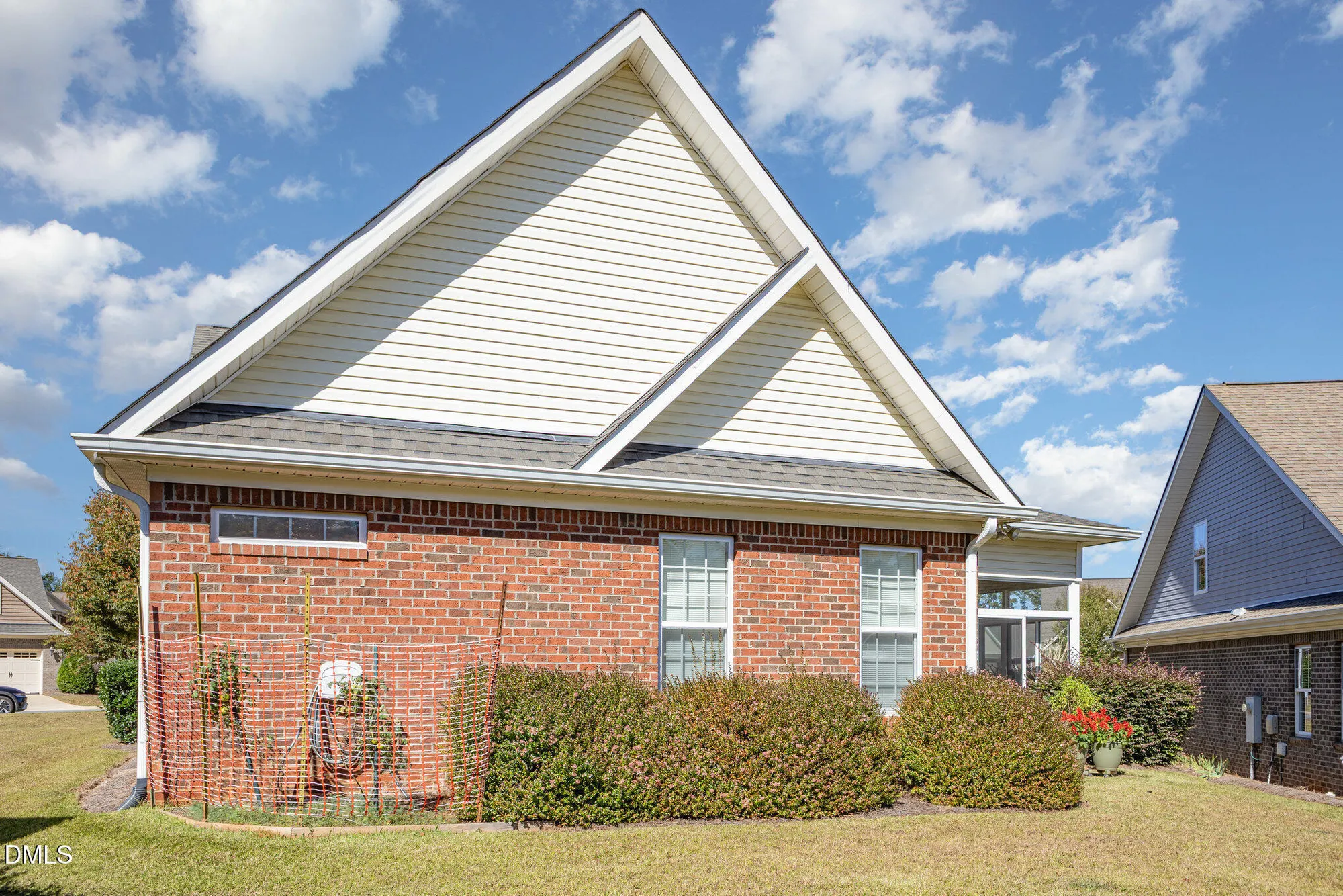 Property Slideshow image 26 of 38 | 505 easy wind ln, Garner, NC, 27529