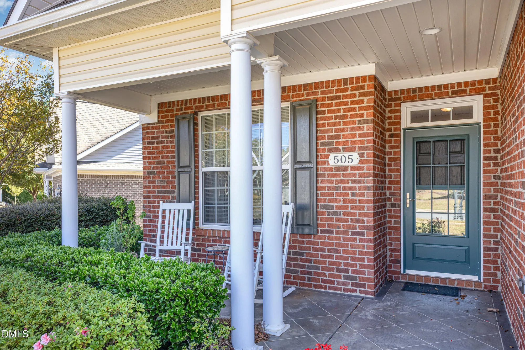 Property Slideshow image 5 of 38 | 505 easy wind ln, Garner, NC, 27529