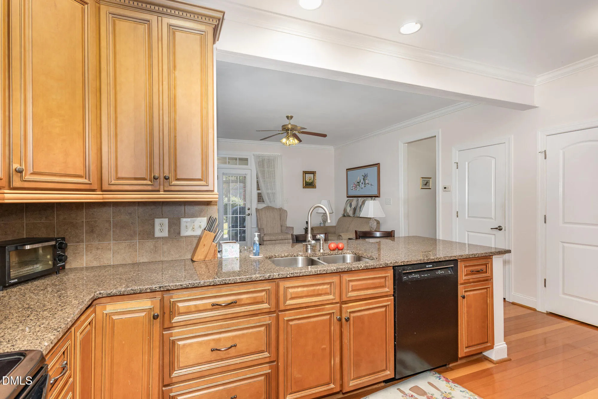 Property Slideshow image 12 of 38 | 505 easy wind ln, Garner, NC, 27529