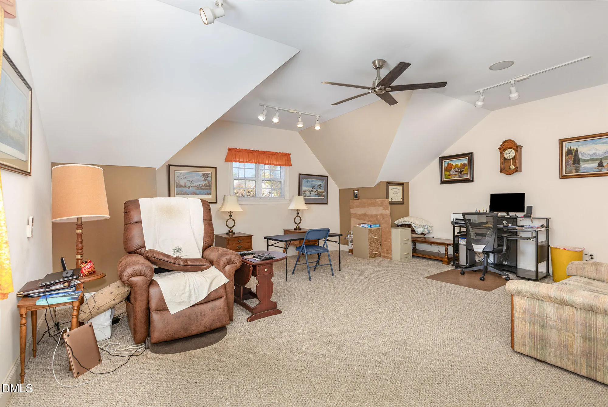 Property Slideshow image 20 of 38 | 505 easy wind ln, Garner, NC, 27529