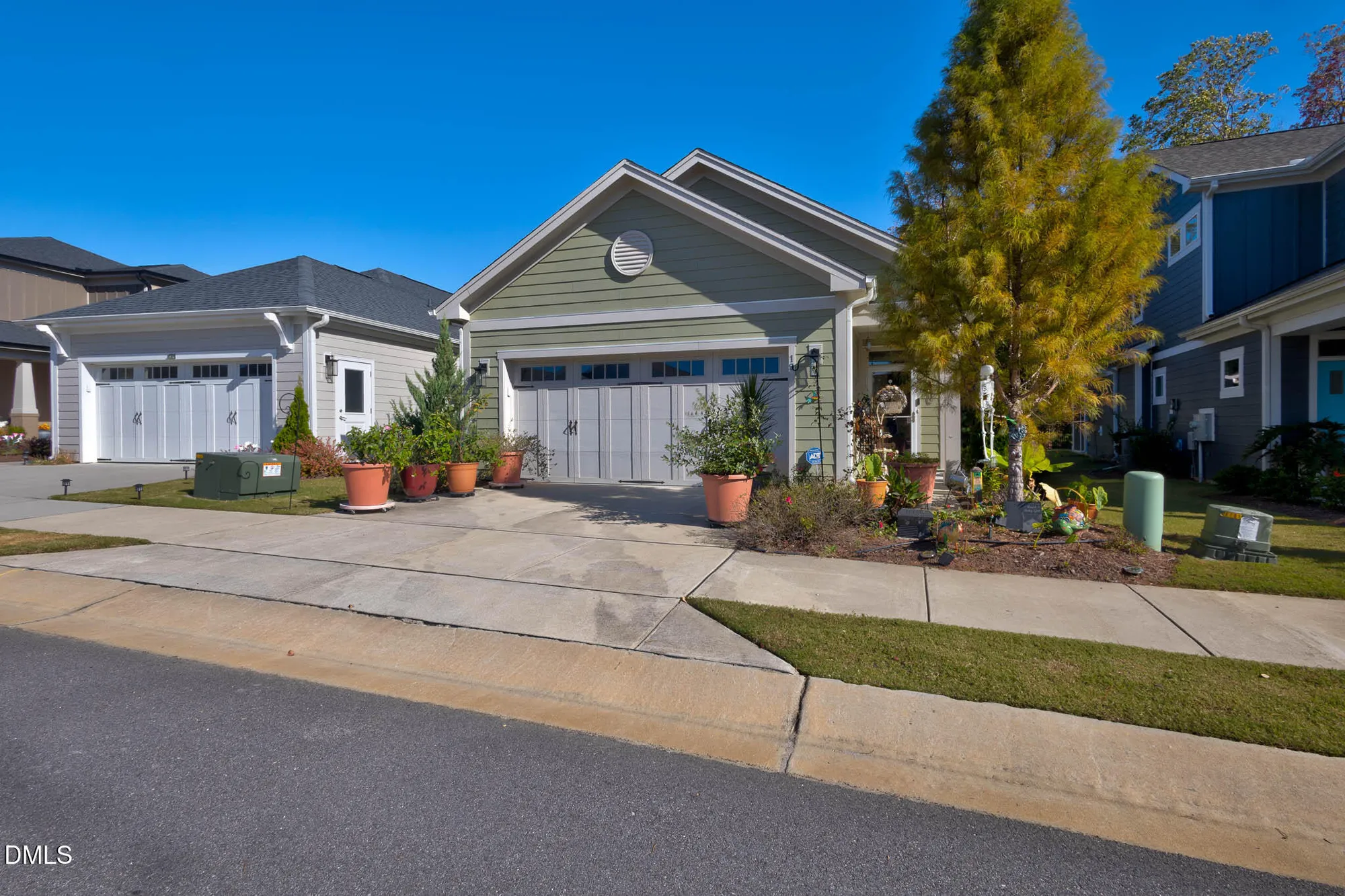 Property Slideshow image 21 of 27 | 19 onslow dr, Clayton, NC, 27527