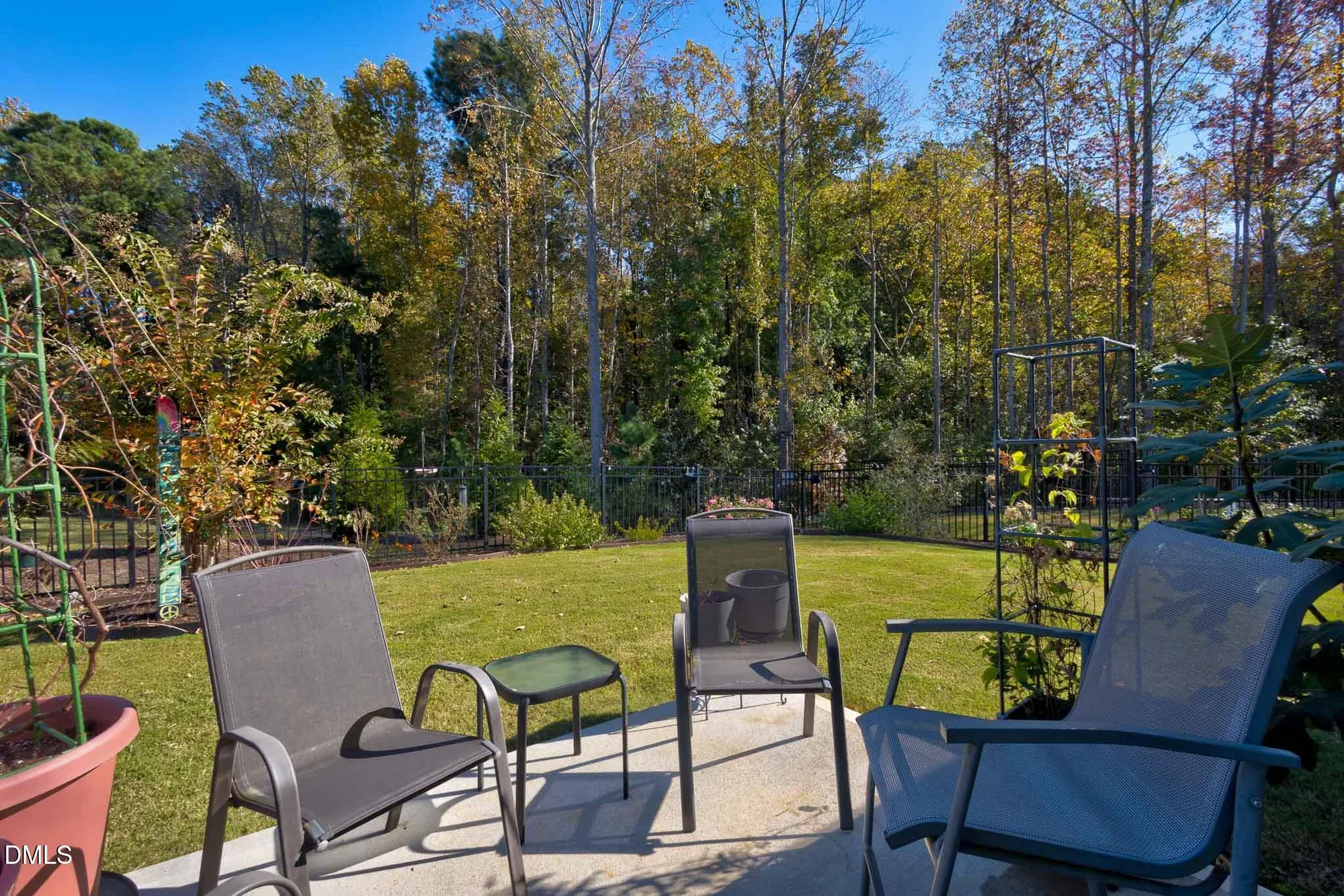 Property Slideshow image 25 of 27 | 19 onslow dr, Clayton, NC, 27527
