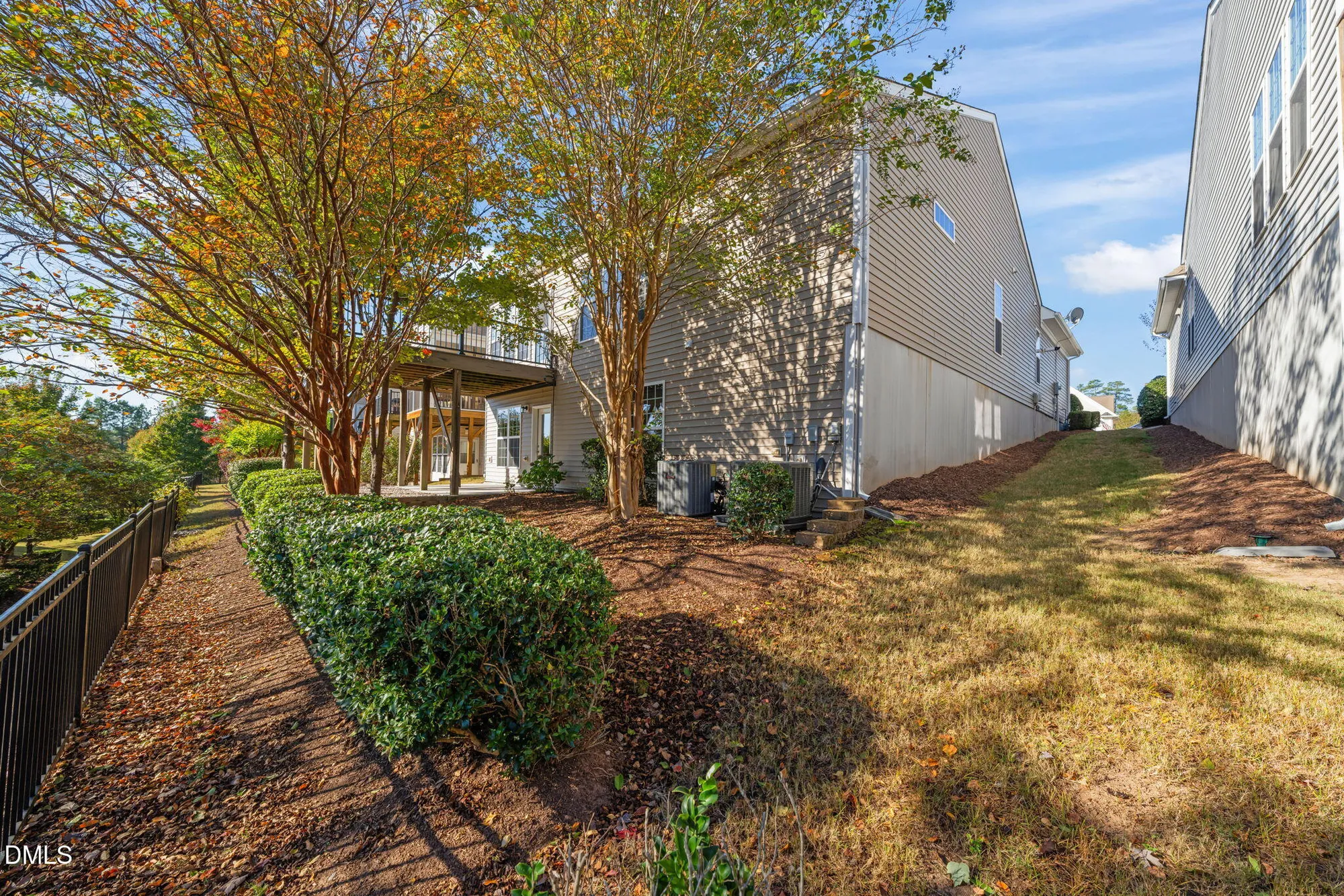 Property Slideshow image 52 of 65 | 823 blackfriars loop, Cary, NC, 27519