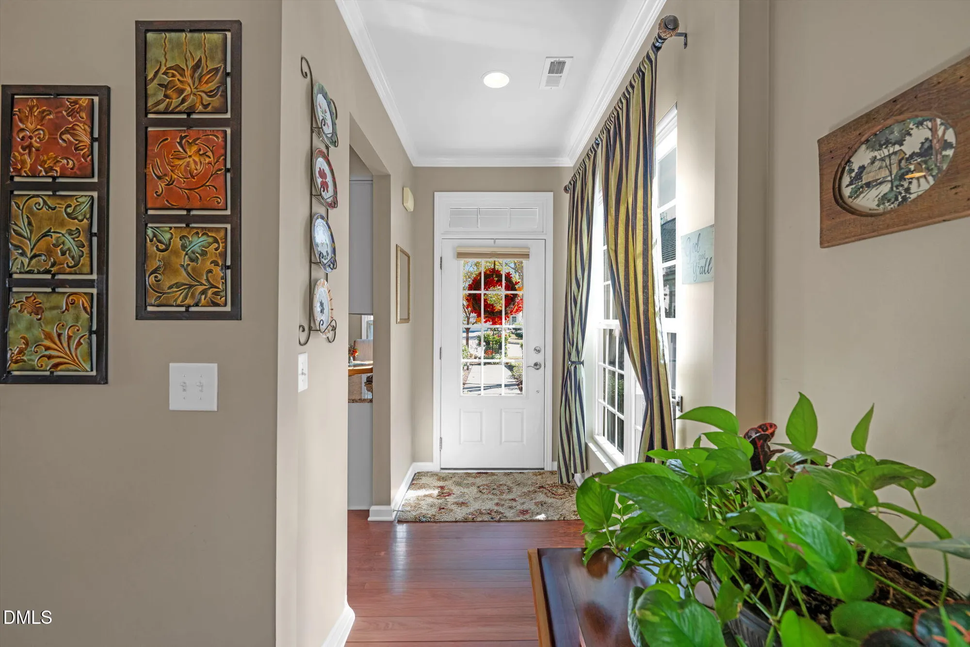 Property Slideshow image 4 of 41 | 335 bickerton ct, Cary, NC, 27519